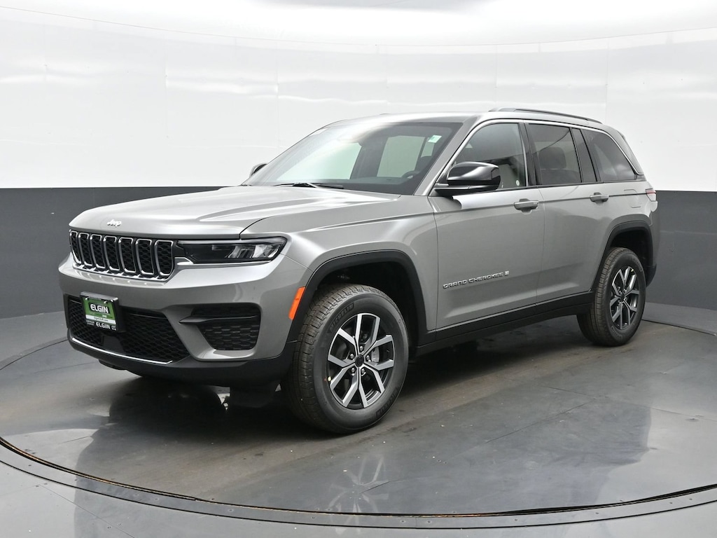 New 2027 Jeep Grand Cherokee Laredo X Sport Utility