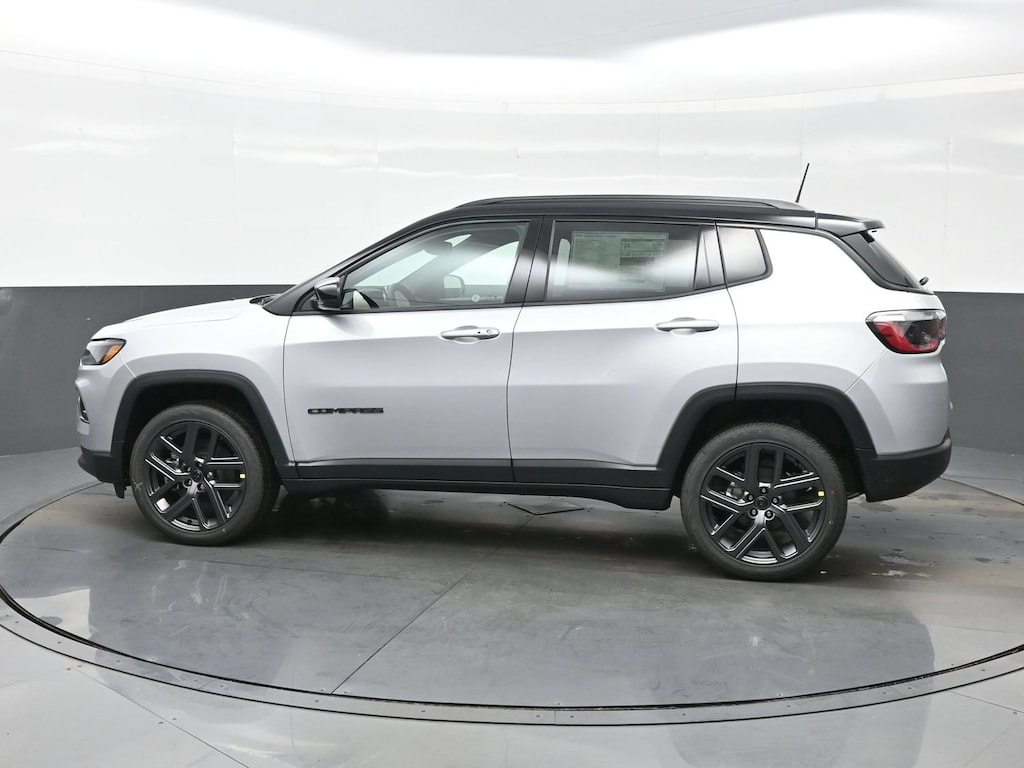 New 2026 Jeep Compass LIMITED ALTITUDE 4X4 Sport Utility