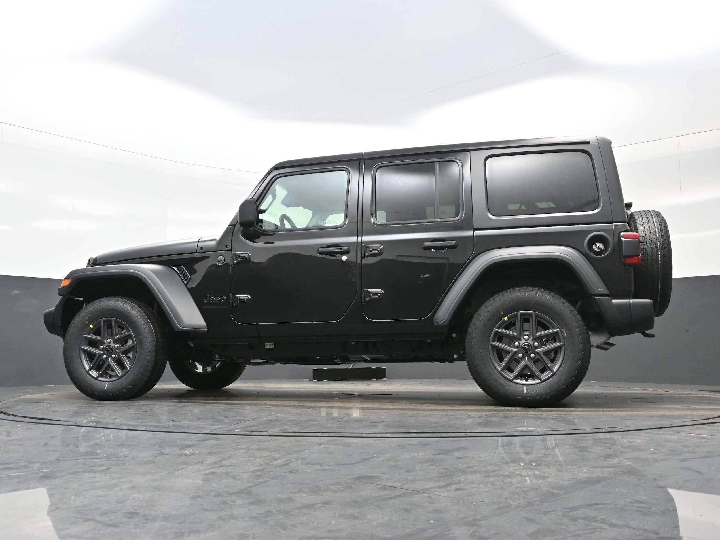 2025 Jeep Wrangler 4-Door Sport S - Photo 12