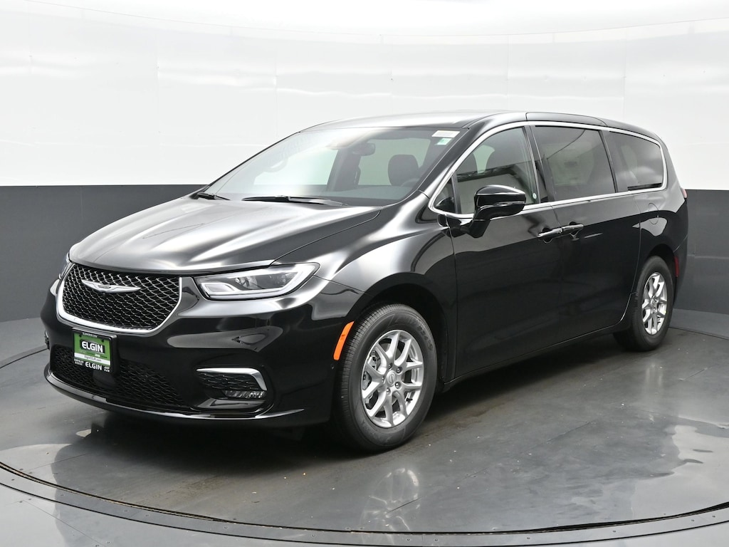 New 2026 Chrysler Pacifica SELECT Passenger Van