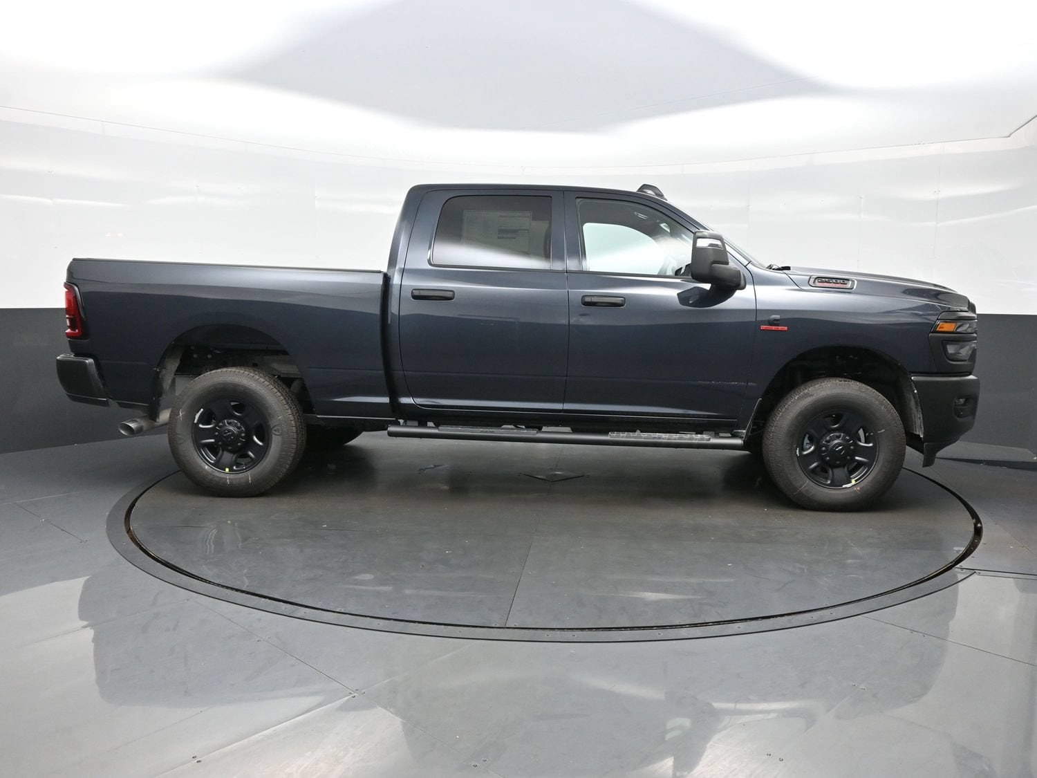 2026 RAM 2500 Tradesman - Photo 10