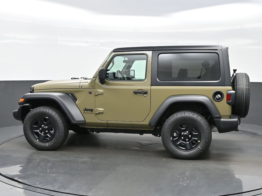 Used 2025 Jeep Wrangler Sport Sport 4x4