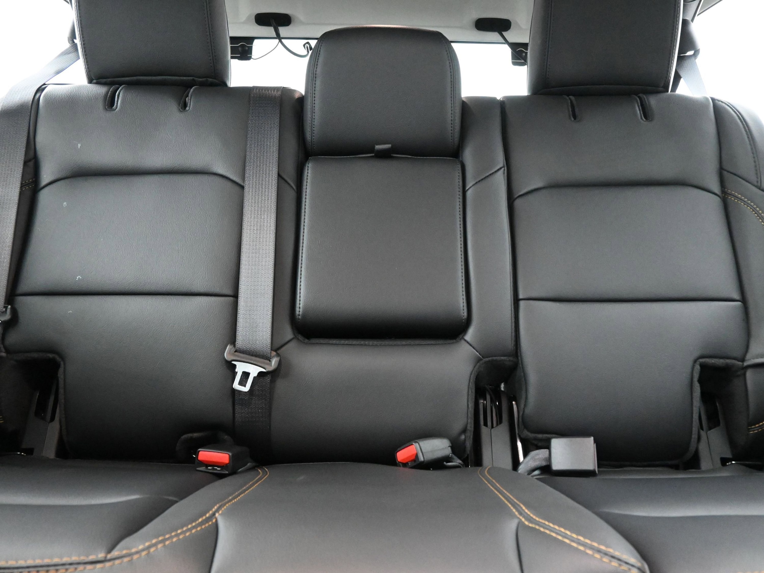 2025 Jeep Wrangler 4-Door Sahara - Photo 10