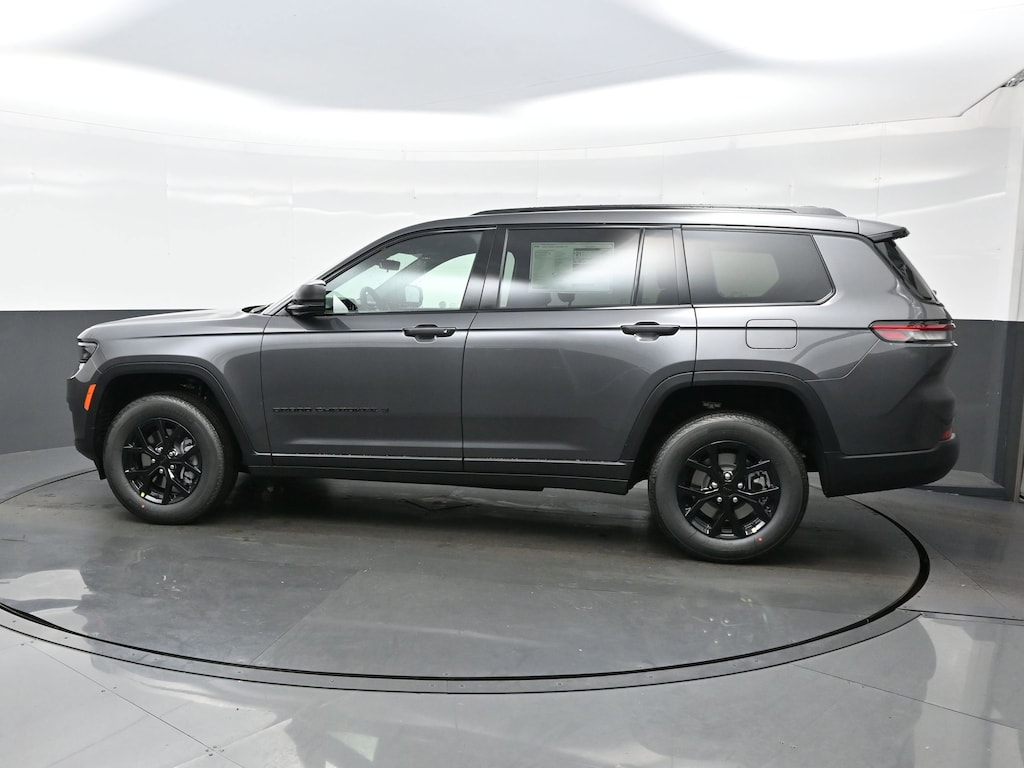 New 2025 Jeep Grand Cherokee L ALTITUDE X 4X4 Sport Utility