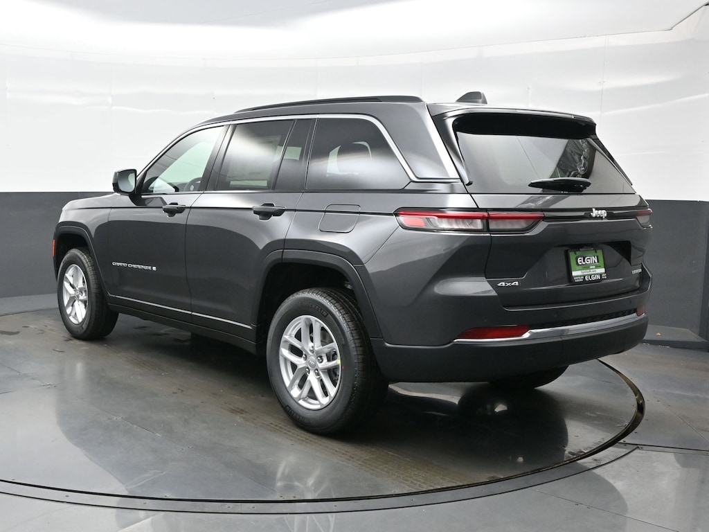 New 2026 Jeep Grand Cherokee LAREDO 4X4 Sport Utility