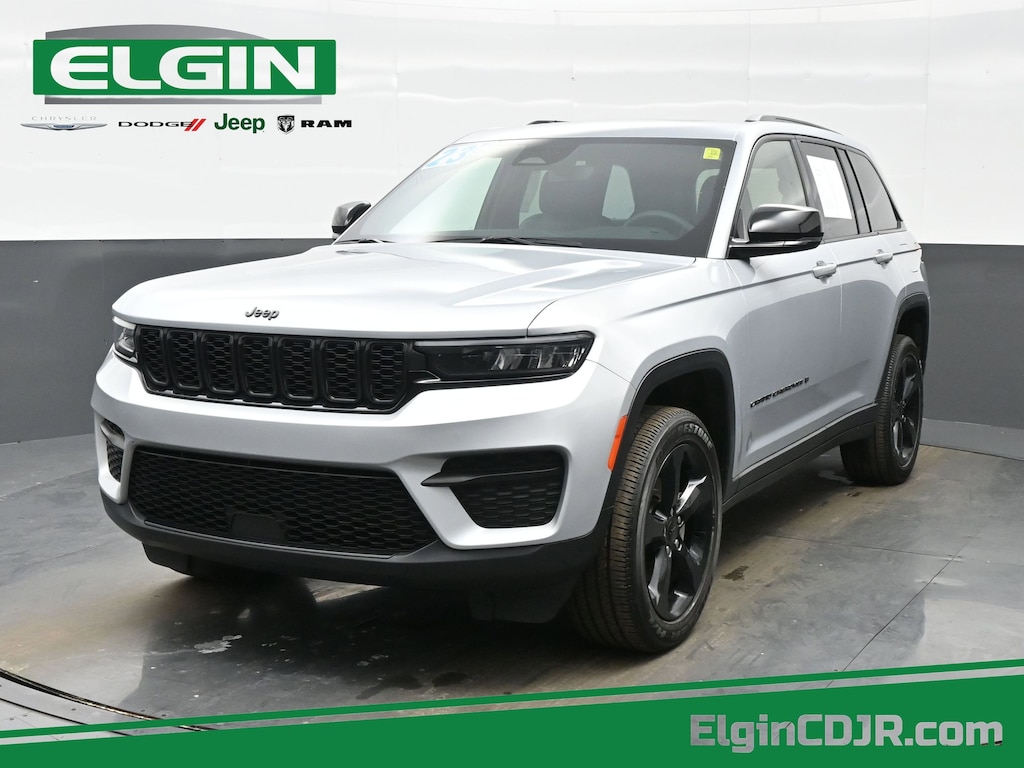 Used 2023 Jeep Grand Cherokee Altitude Altitude 4x4