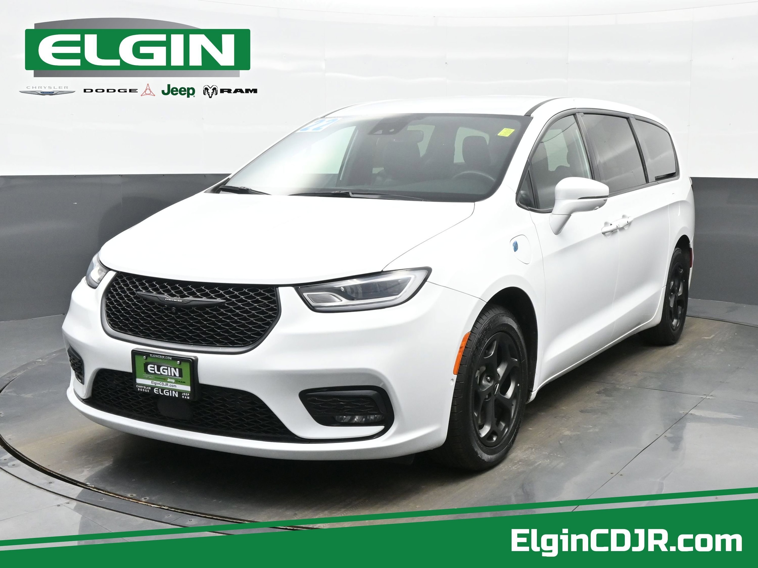 2022 Chrysler Pacifica Hybrid Touring L FWD 