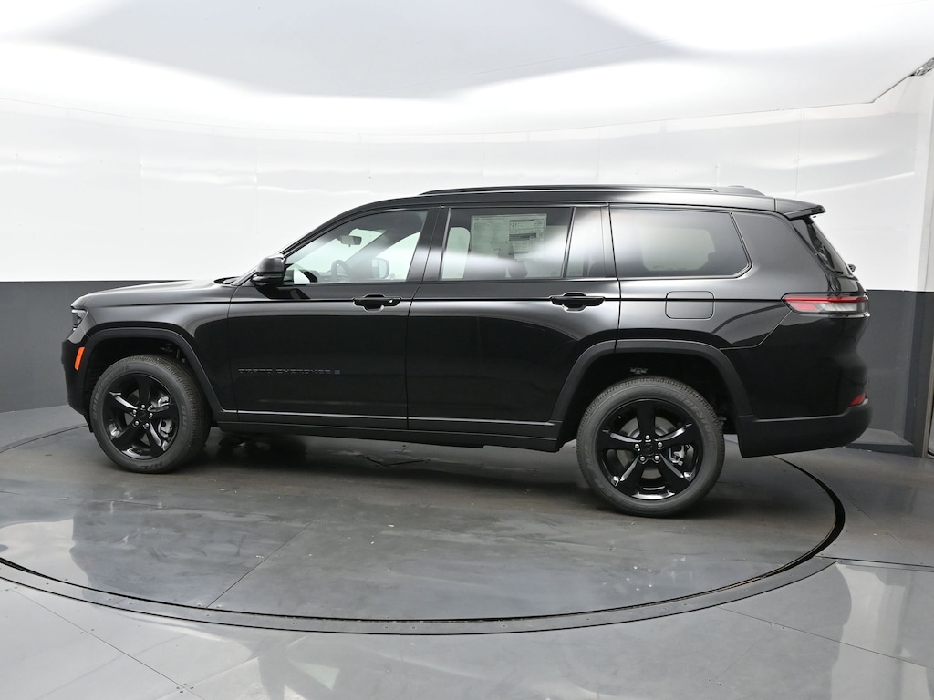 New 2025 Jeep Grand Cherokee L ALTITUDE X 4X4 Sport Utility