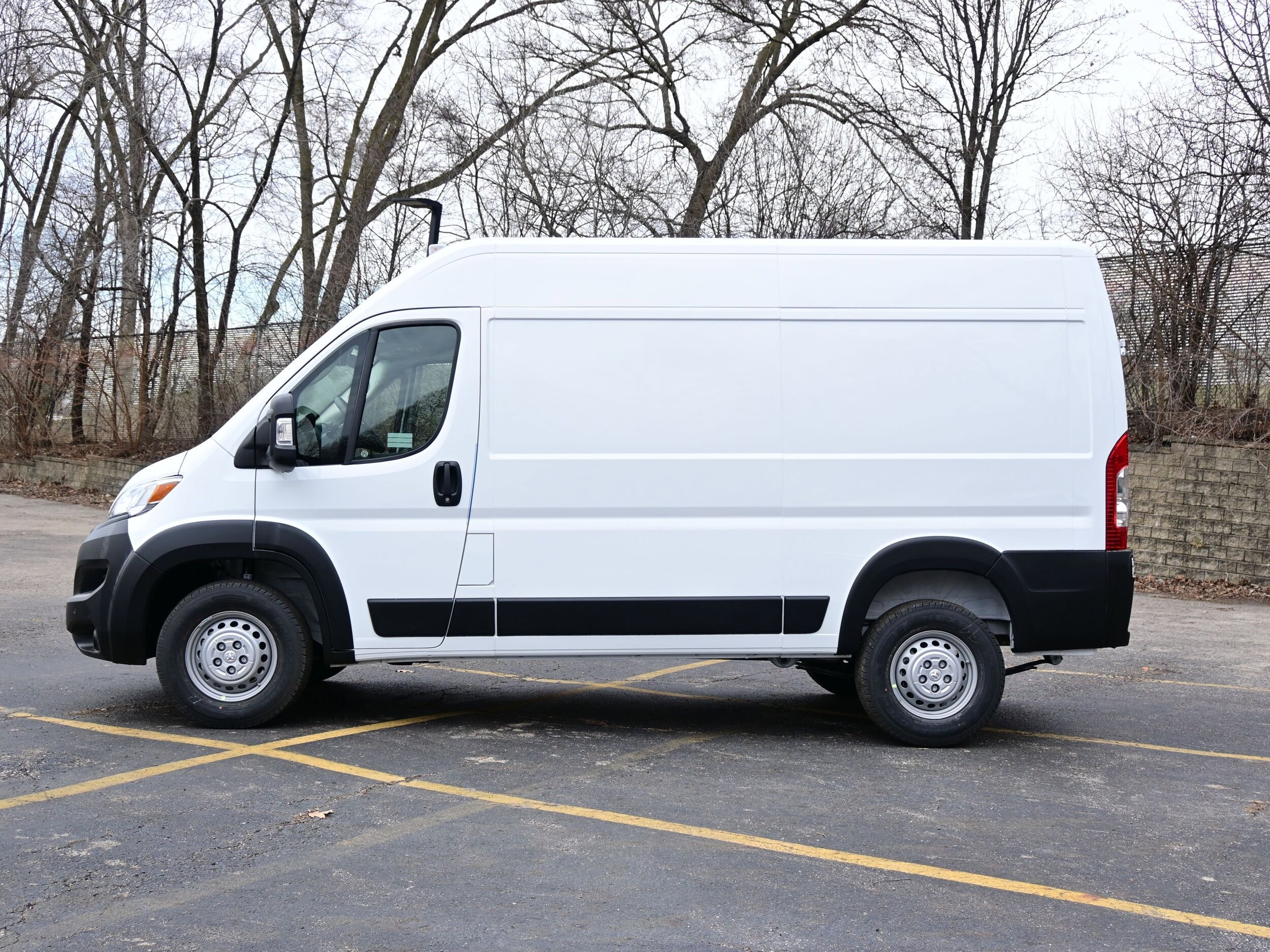 2025 Ram ProMaster 1500 photo 3