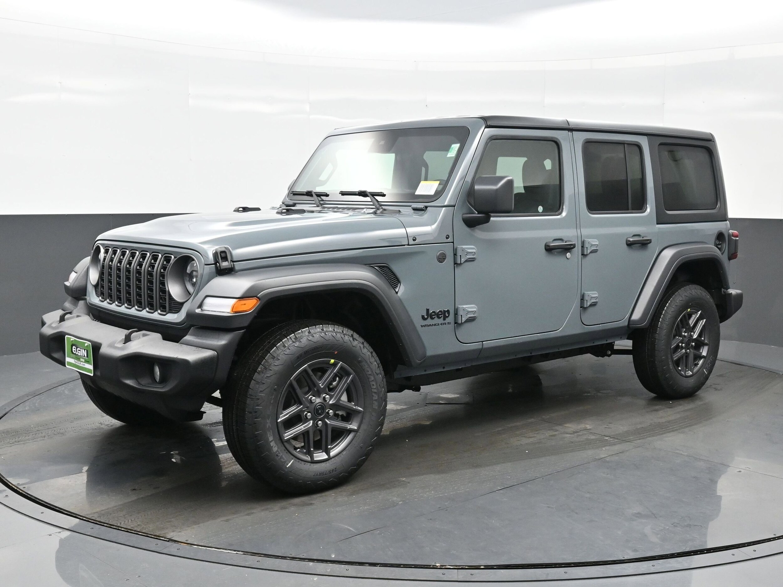 2025 Jeep Wrangler Sport photo 2