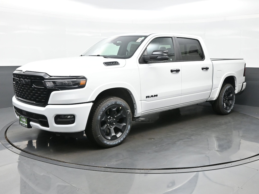 New 2026 Ram 1500 BIG HORN CREW CAB 4X4 5'7 BOX Pickup