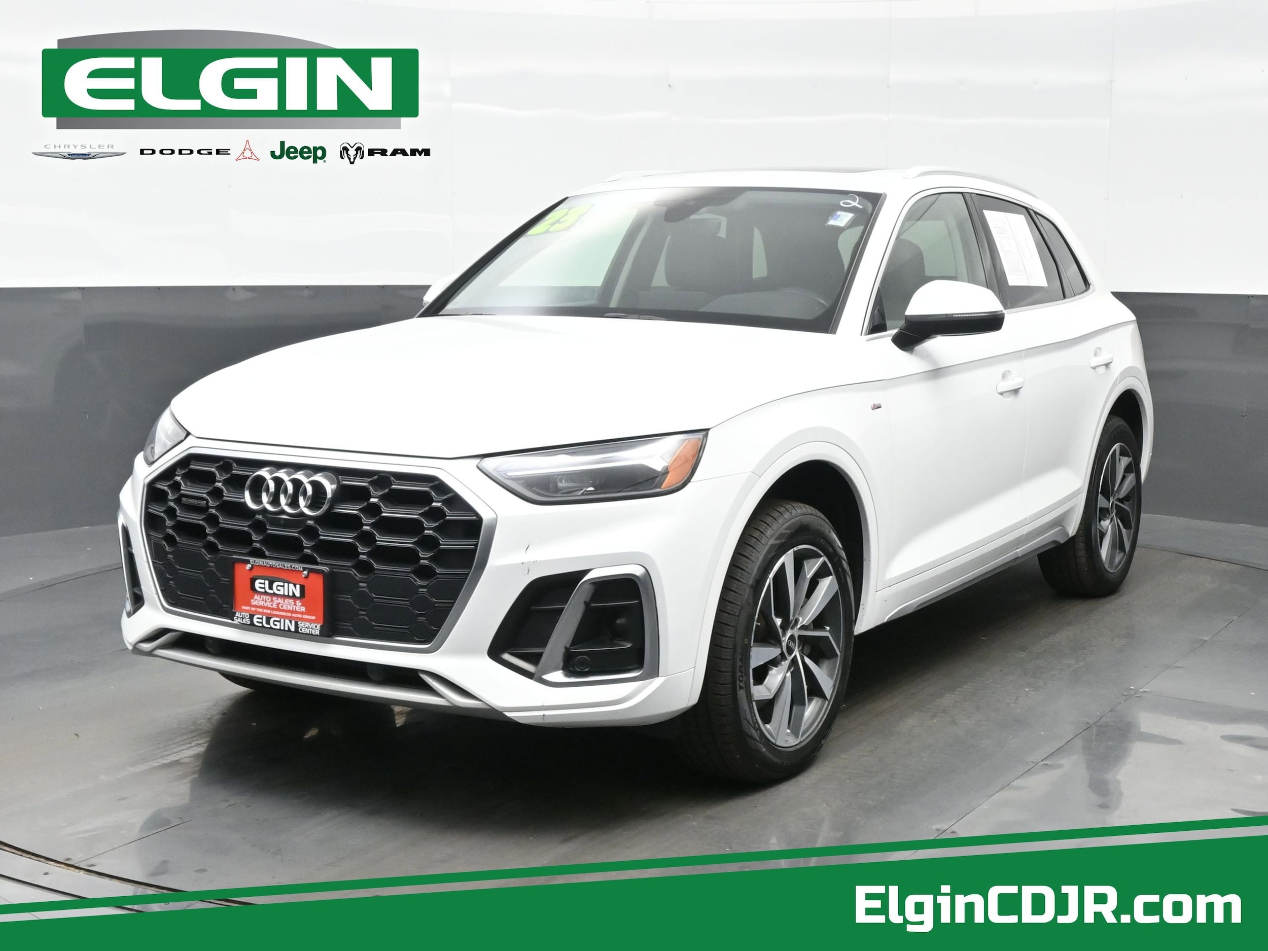 2023 Audi Q5 45 Premium Plus's photo