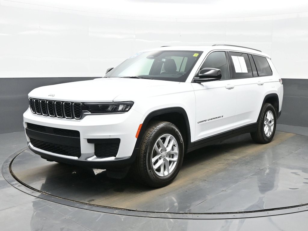 Used 2025 Jeep Grand Cherokee L Laredo Laredo X 4x4