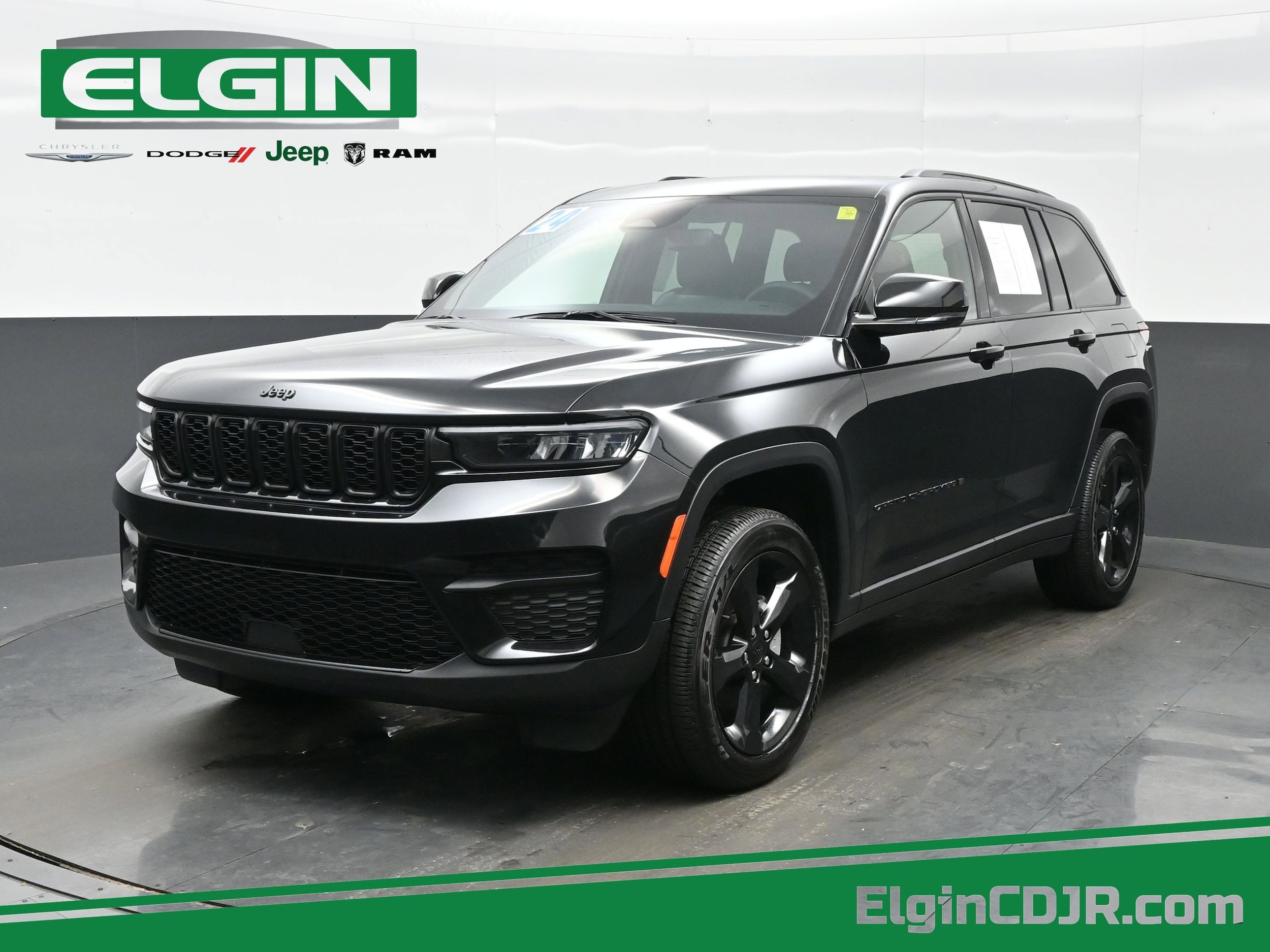 2024 Jeep Grand Cherokee Altitude's photo