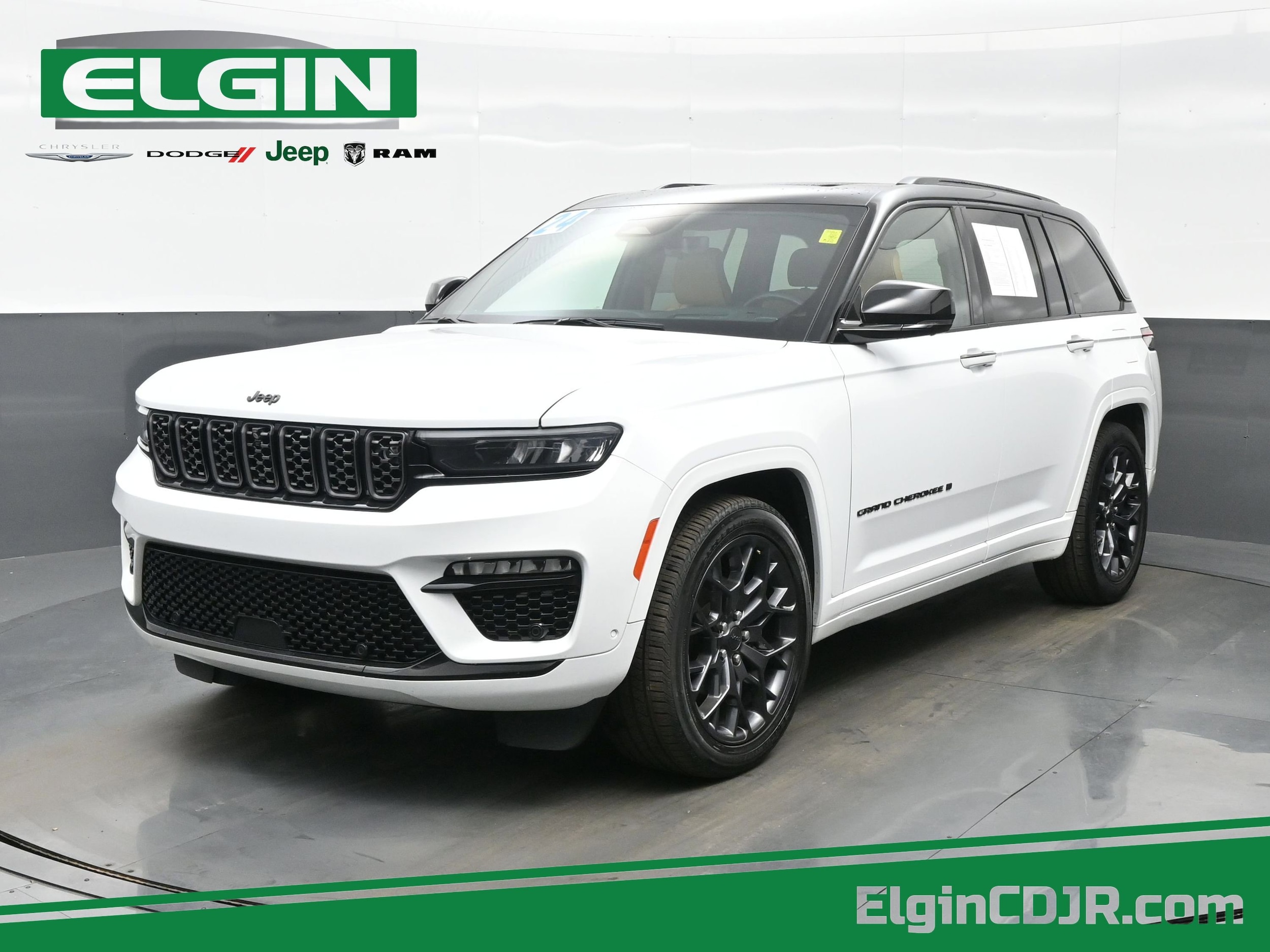 2024 Jeep Grand Cherokee Summit Reserve's photo