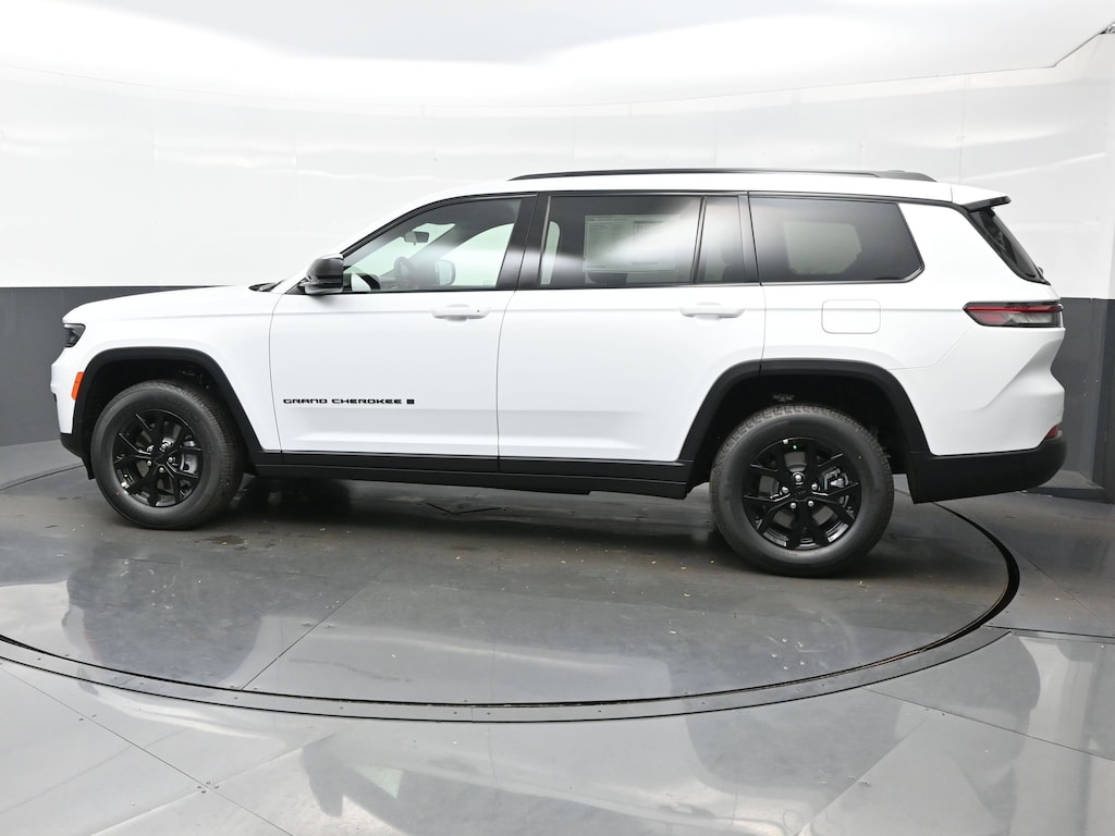 New 2025 Jeep Grand Cherokee L ALTITUDE X 4X4 Sport Utility