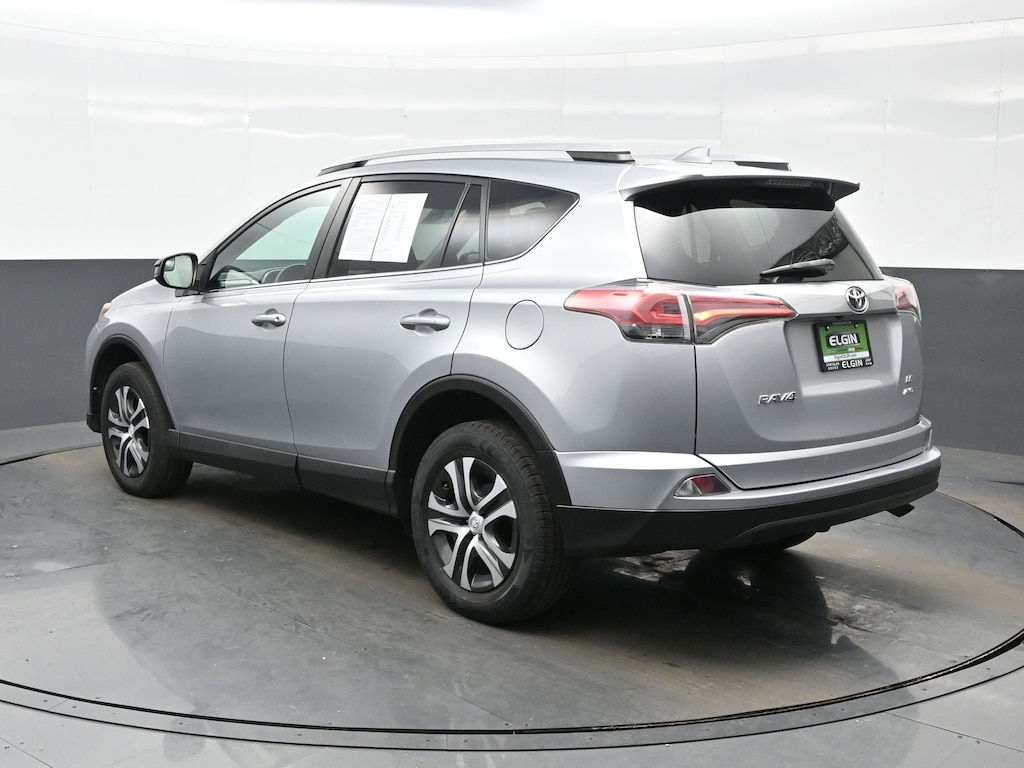 Used 2016 Toyota RAV4 LE AWD LE