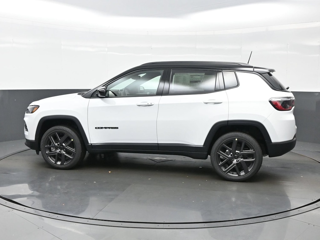 New 2026 Jeep Compass LIMITED ALTITUDE 4X4 Sport Utility