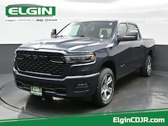 2026 Ram 1500 EXPRESS CREW CAB 4X4 5'7 BOX Pickup