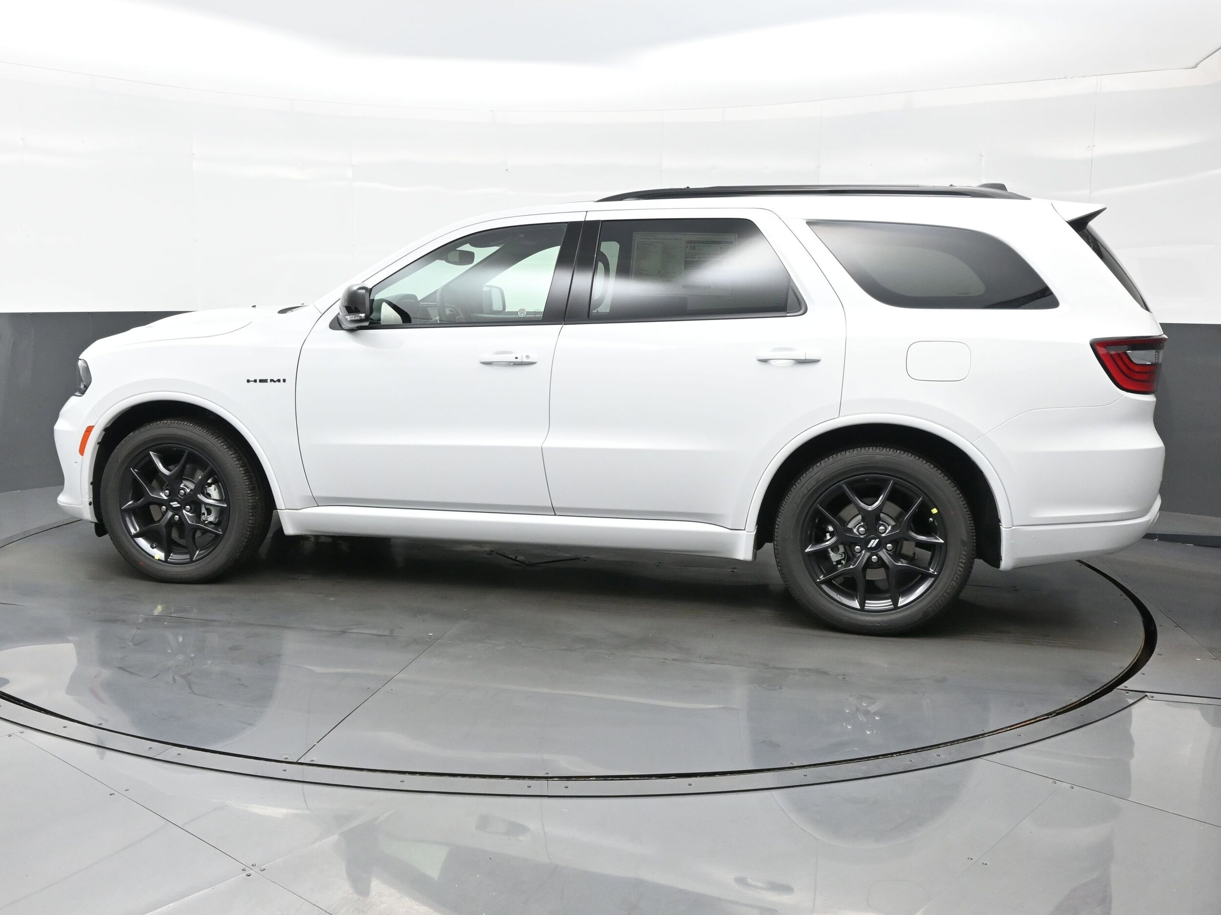 2026 Dodge Durango GT Plus photo 3