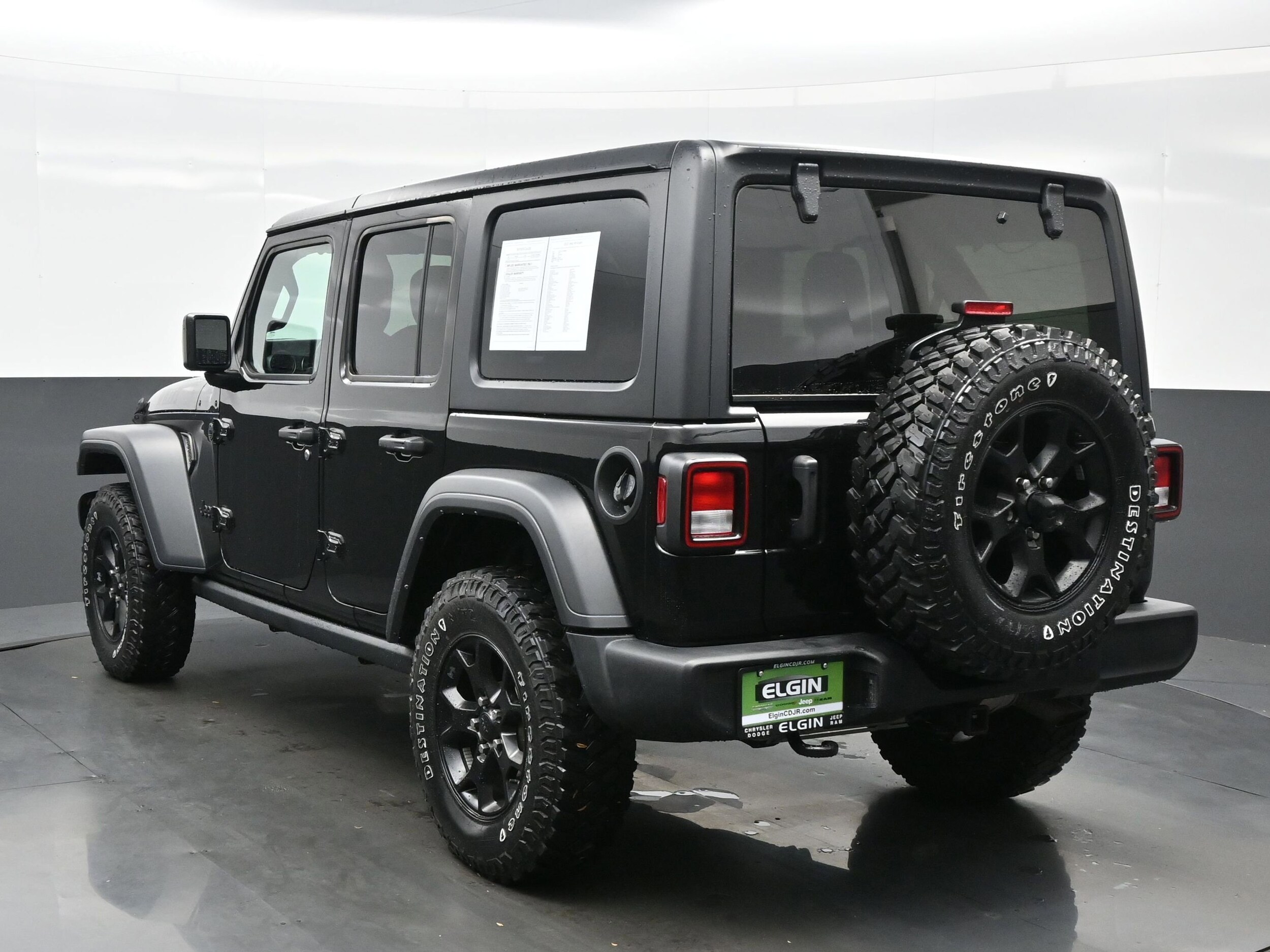 2023 Jeep Wrangler Willys photo 4