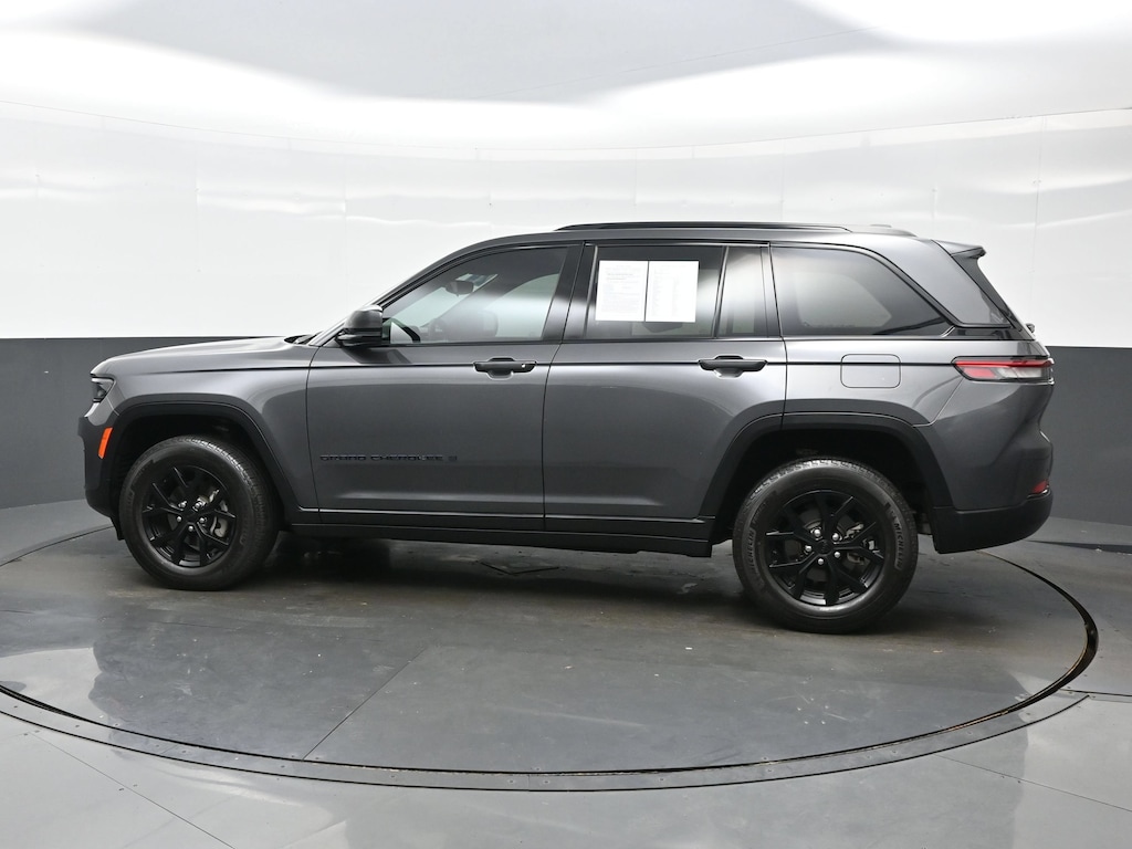 Used 2024 Jeep Grand Cherokee Altitude X Altitude X 4x4
