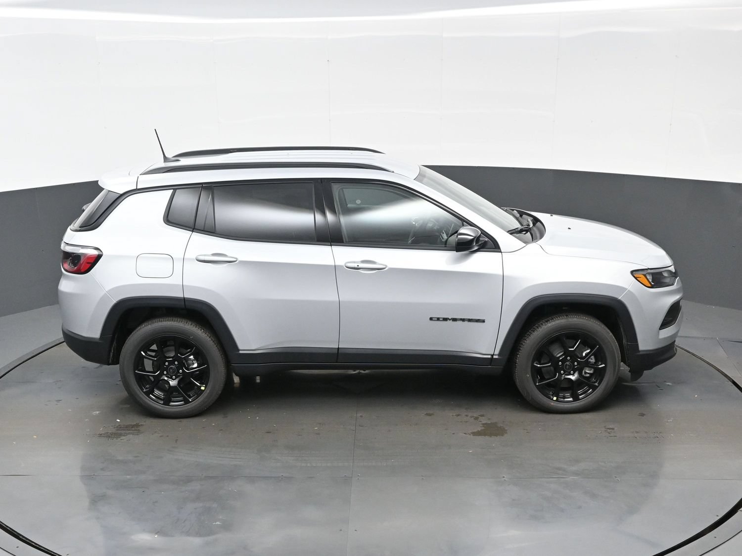 2026 Jeep Compass Latitude Altitude - Photo 26