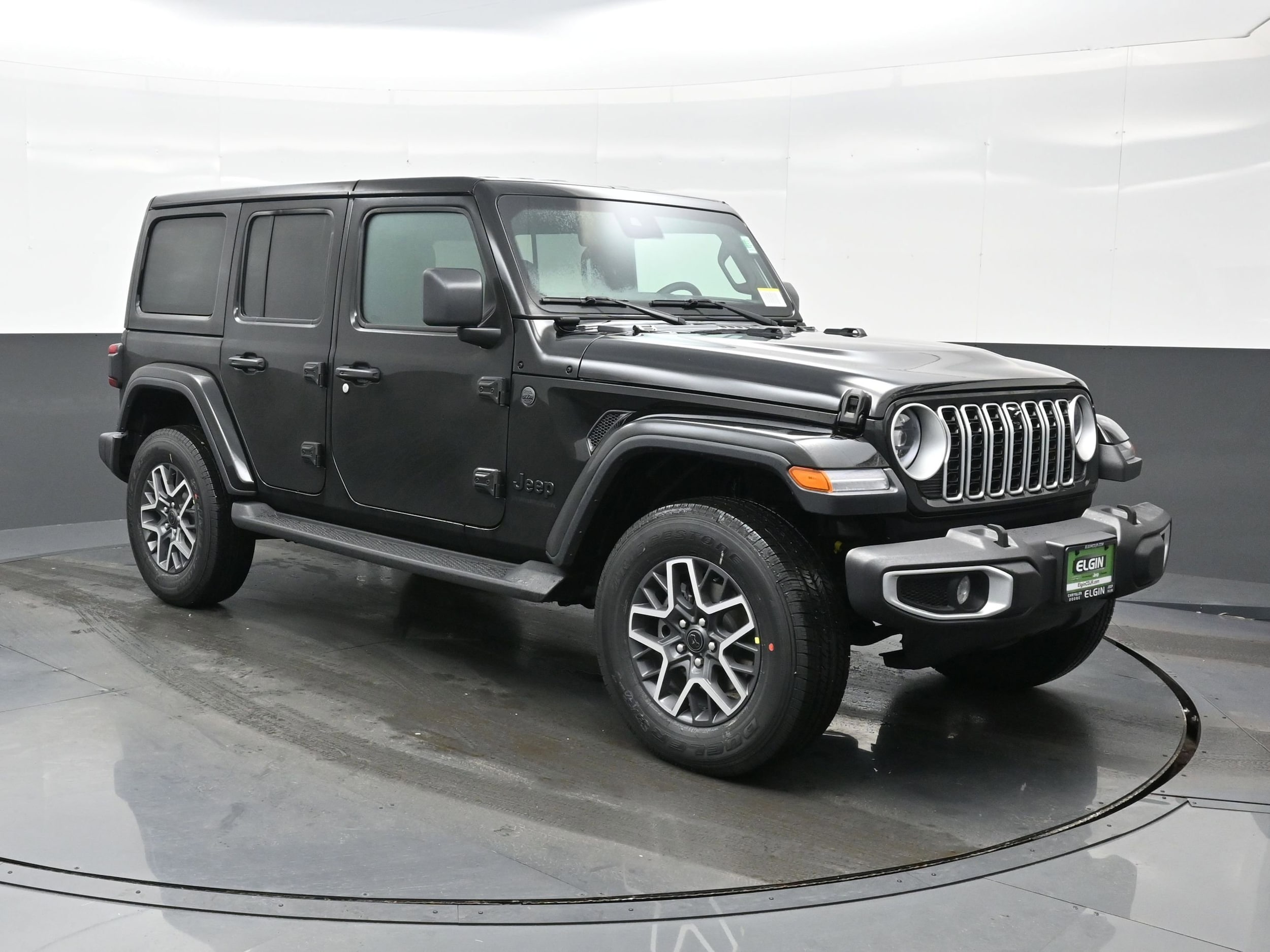 2025 Jeep Wrangler 4-Door Sahara - Photo 8