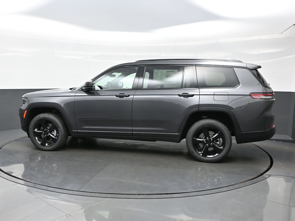New 2025 Jeep Grand Cherokee L ALTITUDE X 4X4 Sport Utility