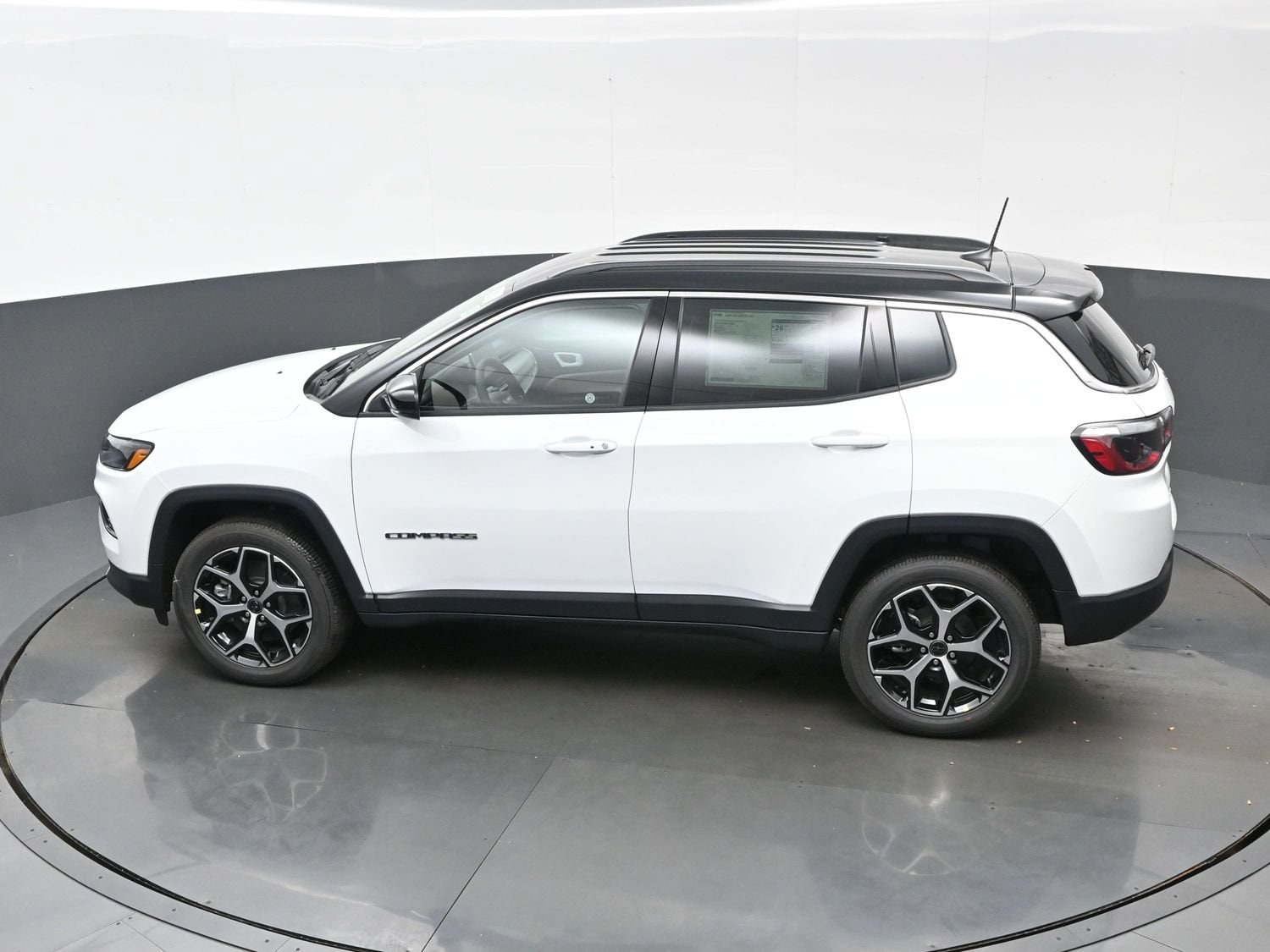 2026 Jeep Compass Limited - Photo 22
