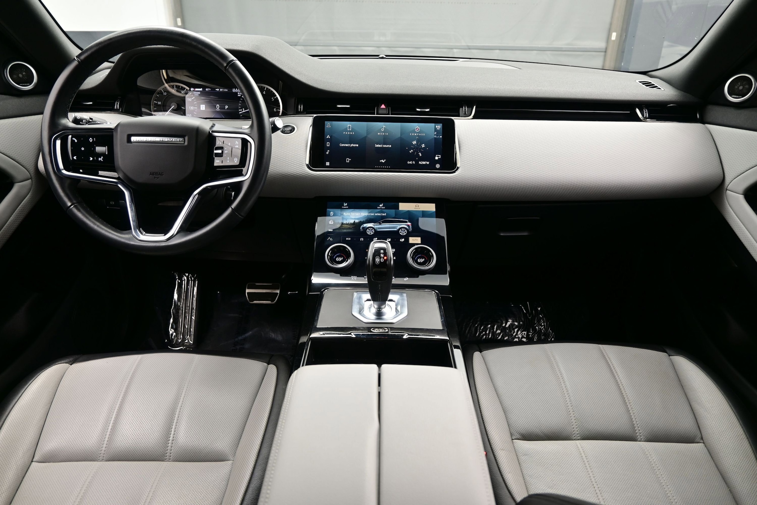 2023 Land Rover Range Rover Evoque S - Photo 17