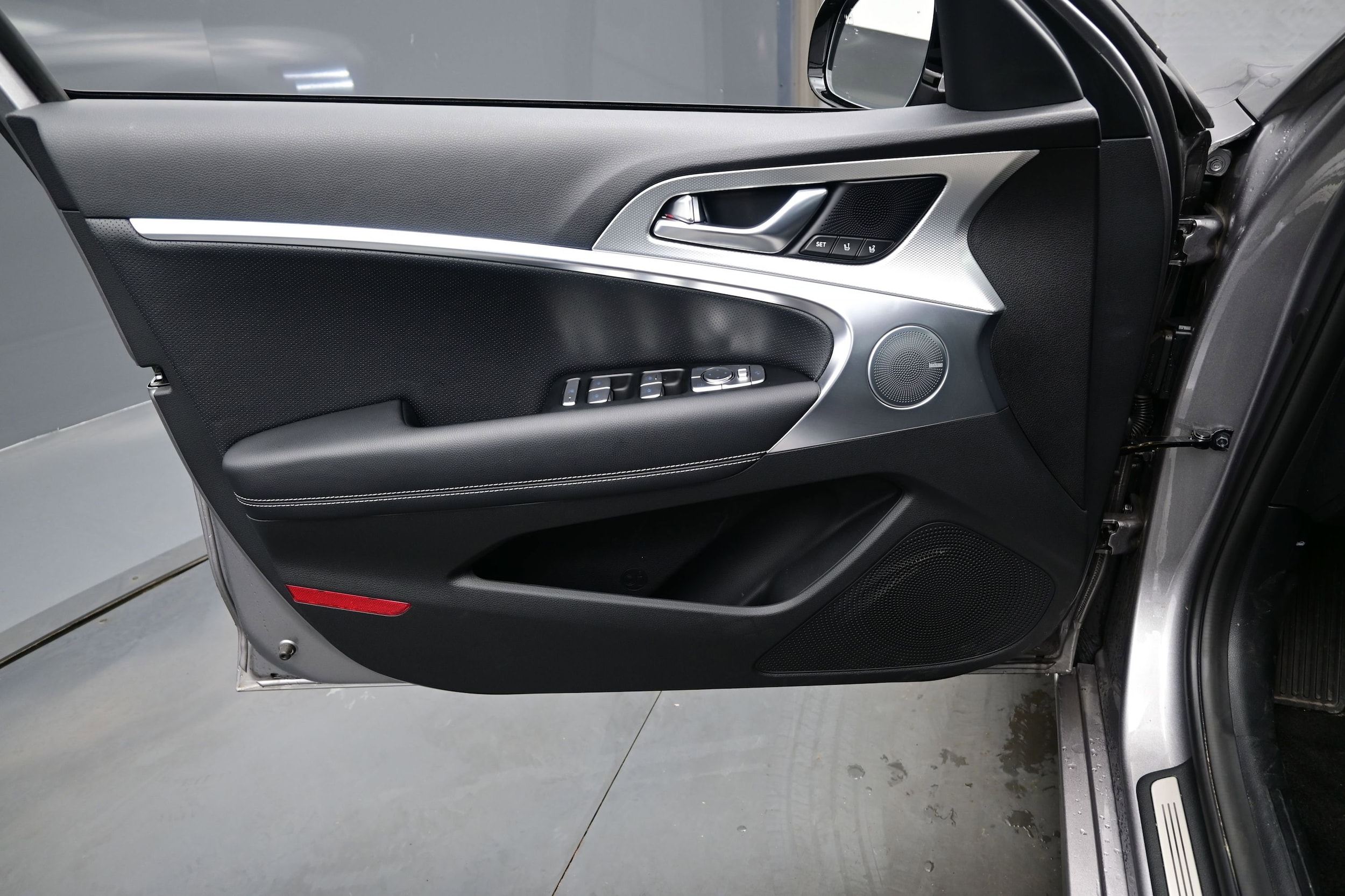 2026 GENESIS G70 Prestige - Photo 9