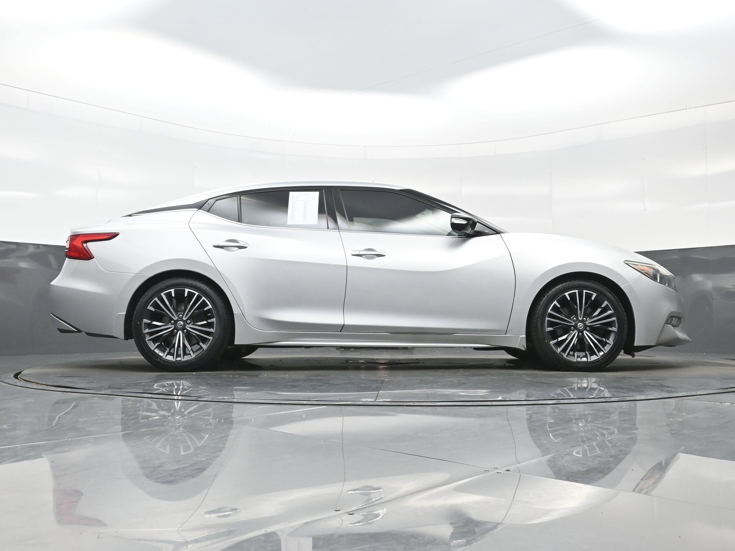 2017 Nissan Maxima Platinum - Photo 42