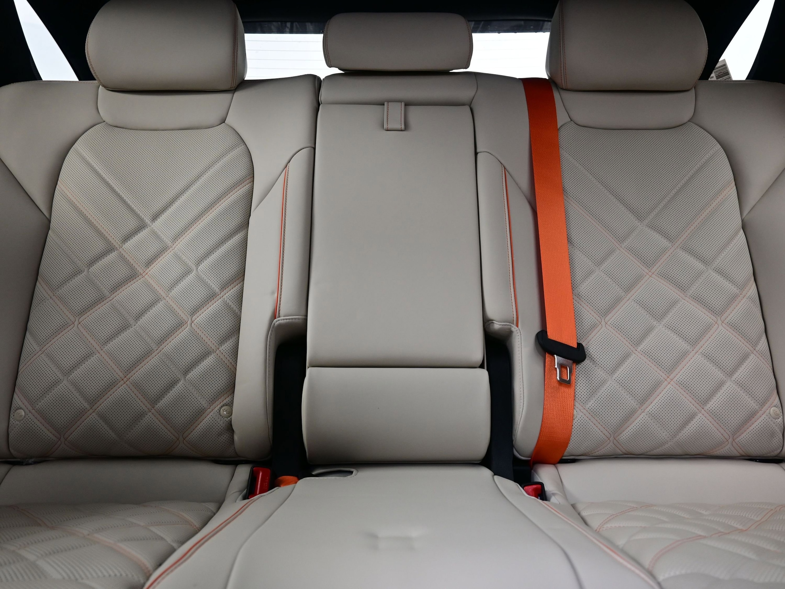 2026 GENESIS GV70 Sport Prestige - Photo 10