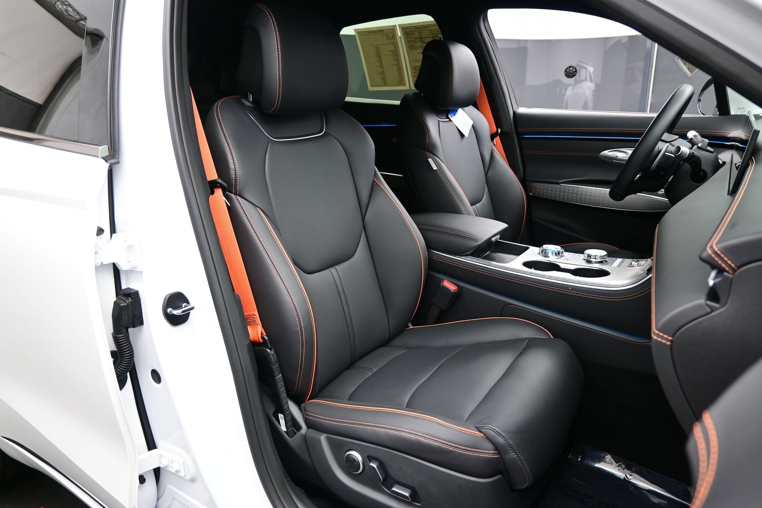 2026 GENESIS GV70 Sport Prestige - Photo 14
