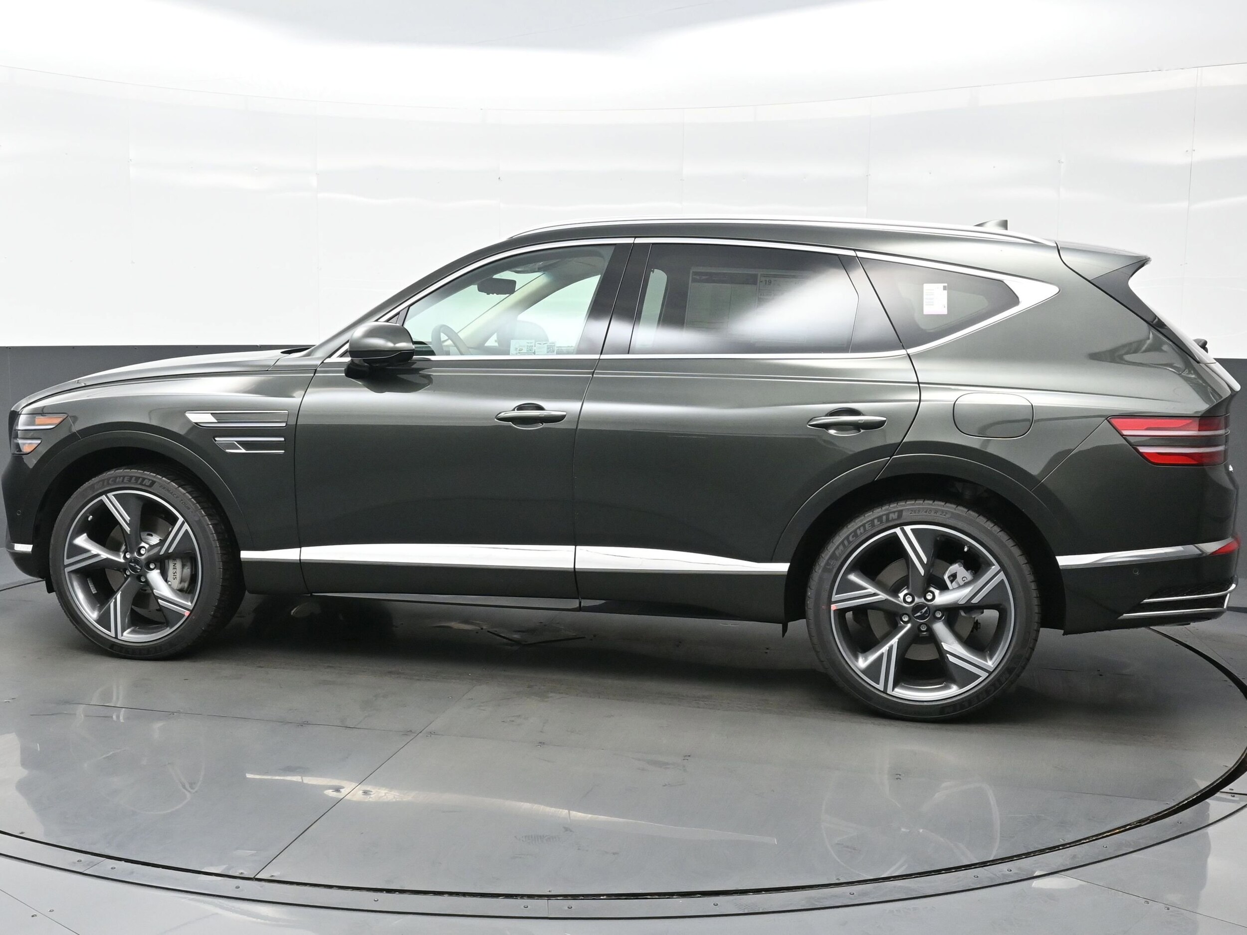 2025 Genesis GV80 3.5T Prestige photo 3