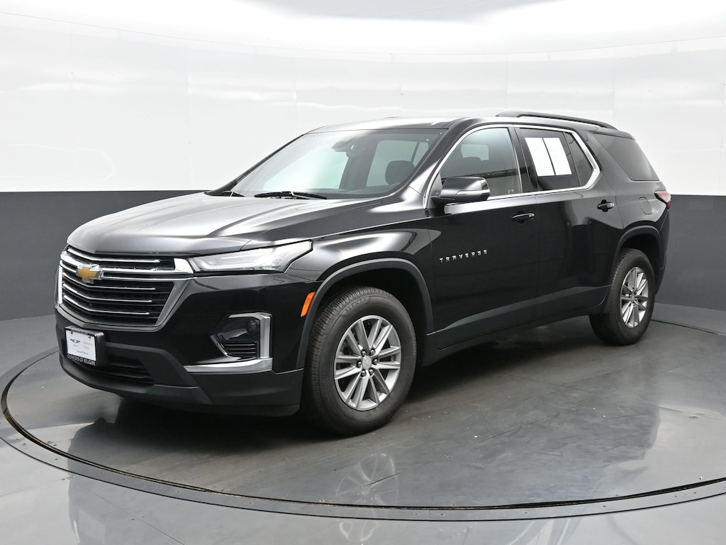 Used 2022 Chevrolet Traverse LT Cloth SUV