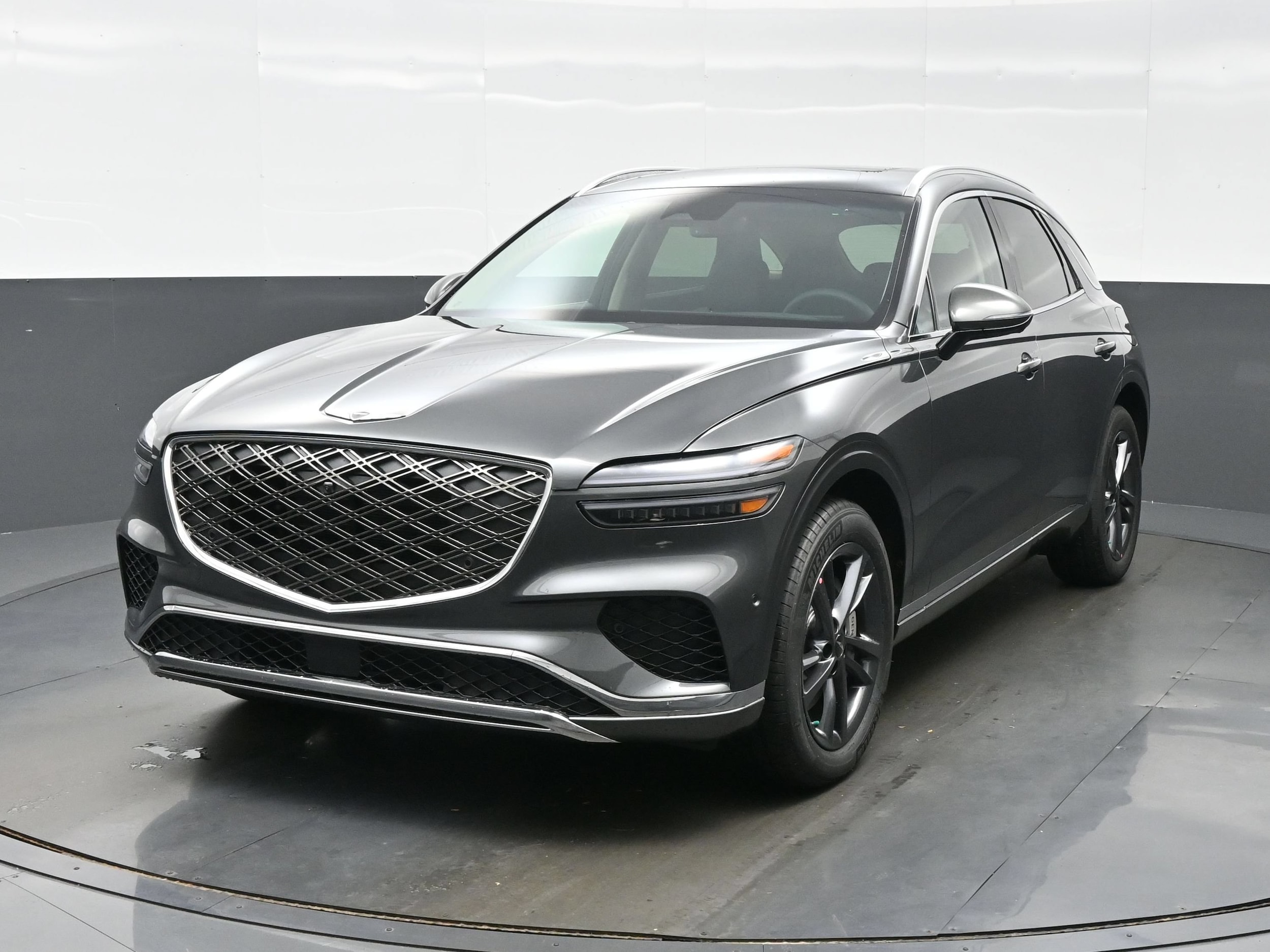 2027 GENESIS GV70