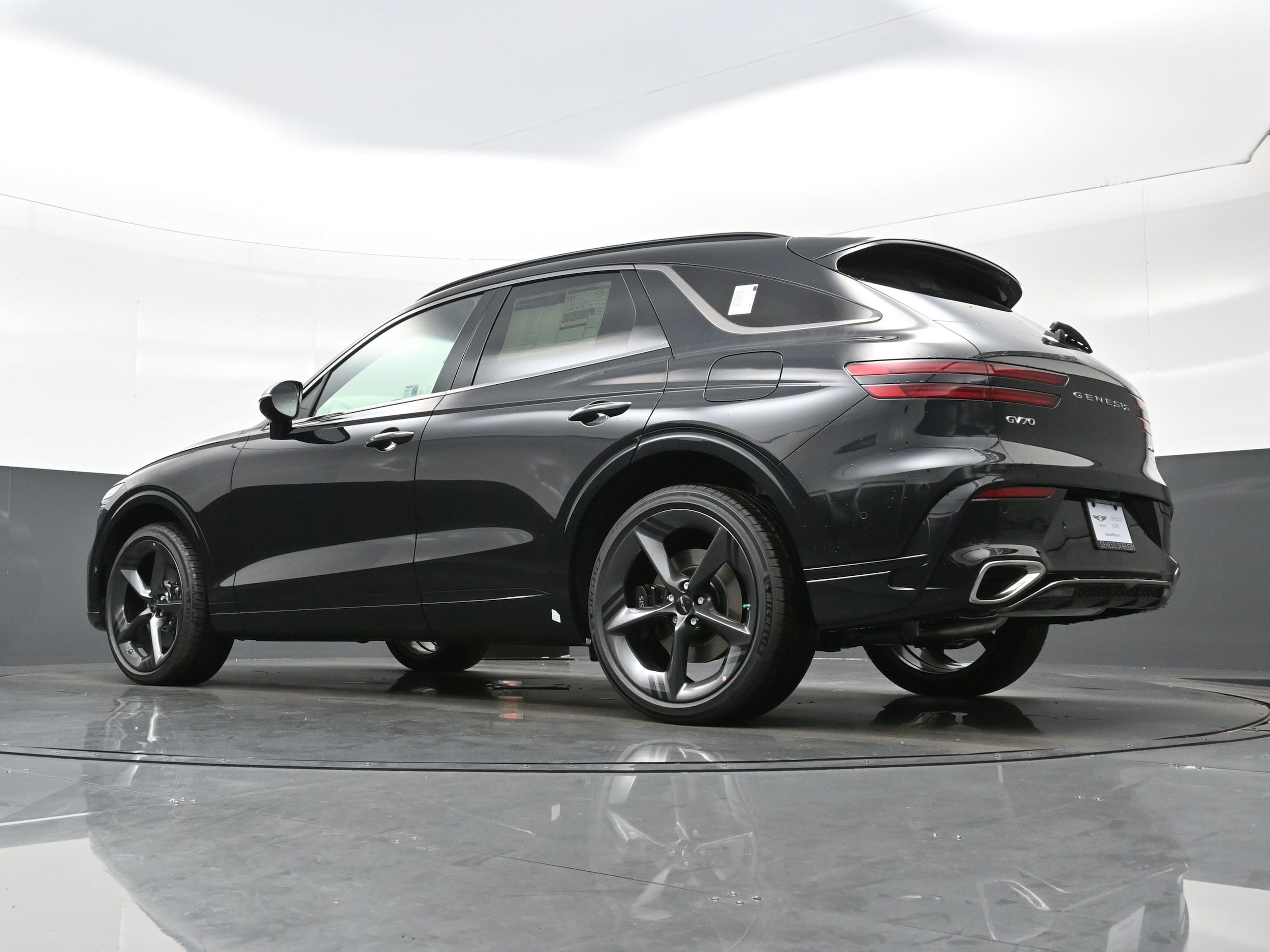 2026 GENESIS GV70 Sport Prestige - Photo 15