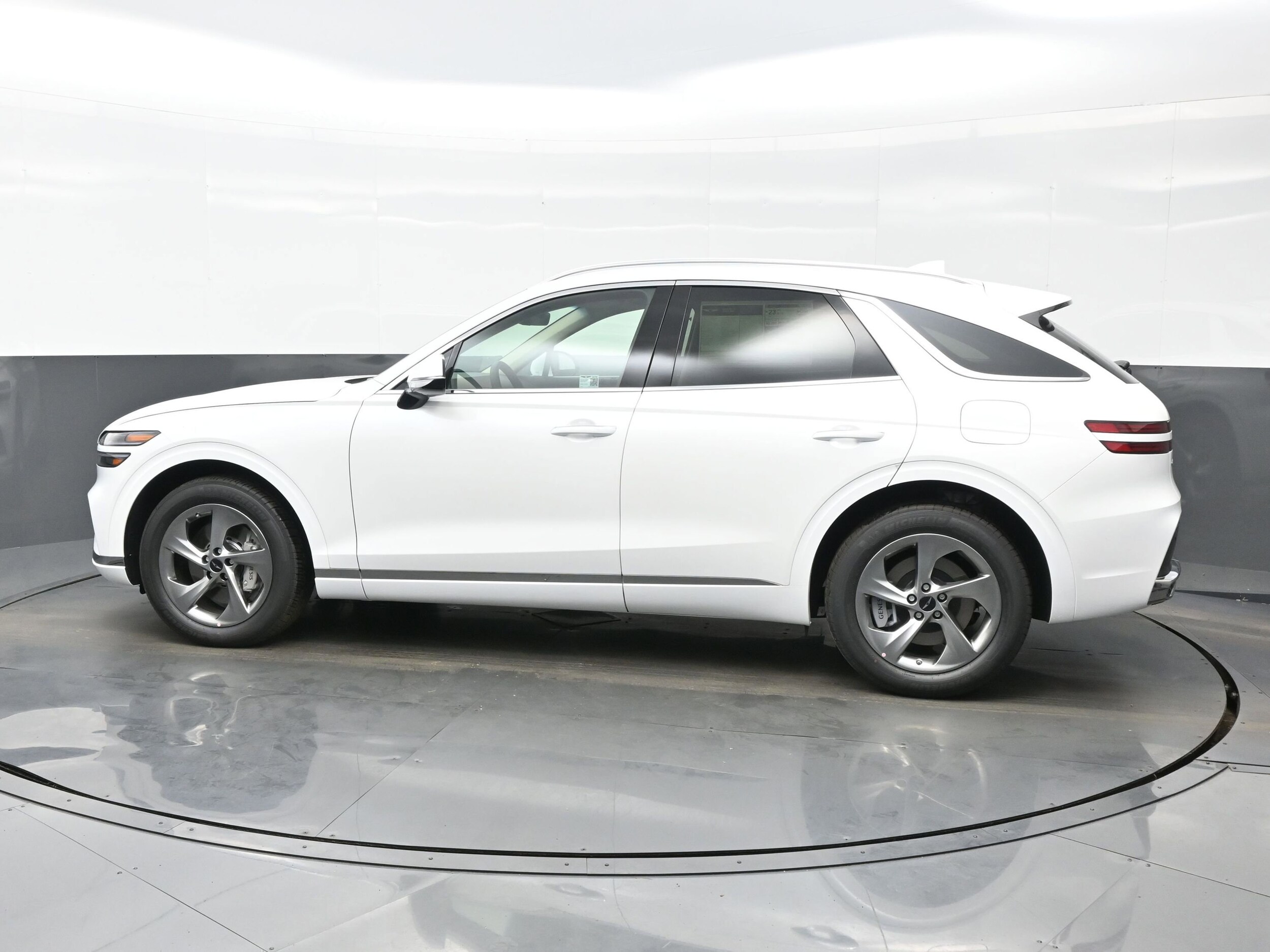 2026 Genesis GV70 2.5T Select photo 3