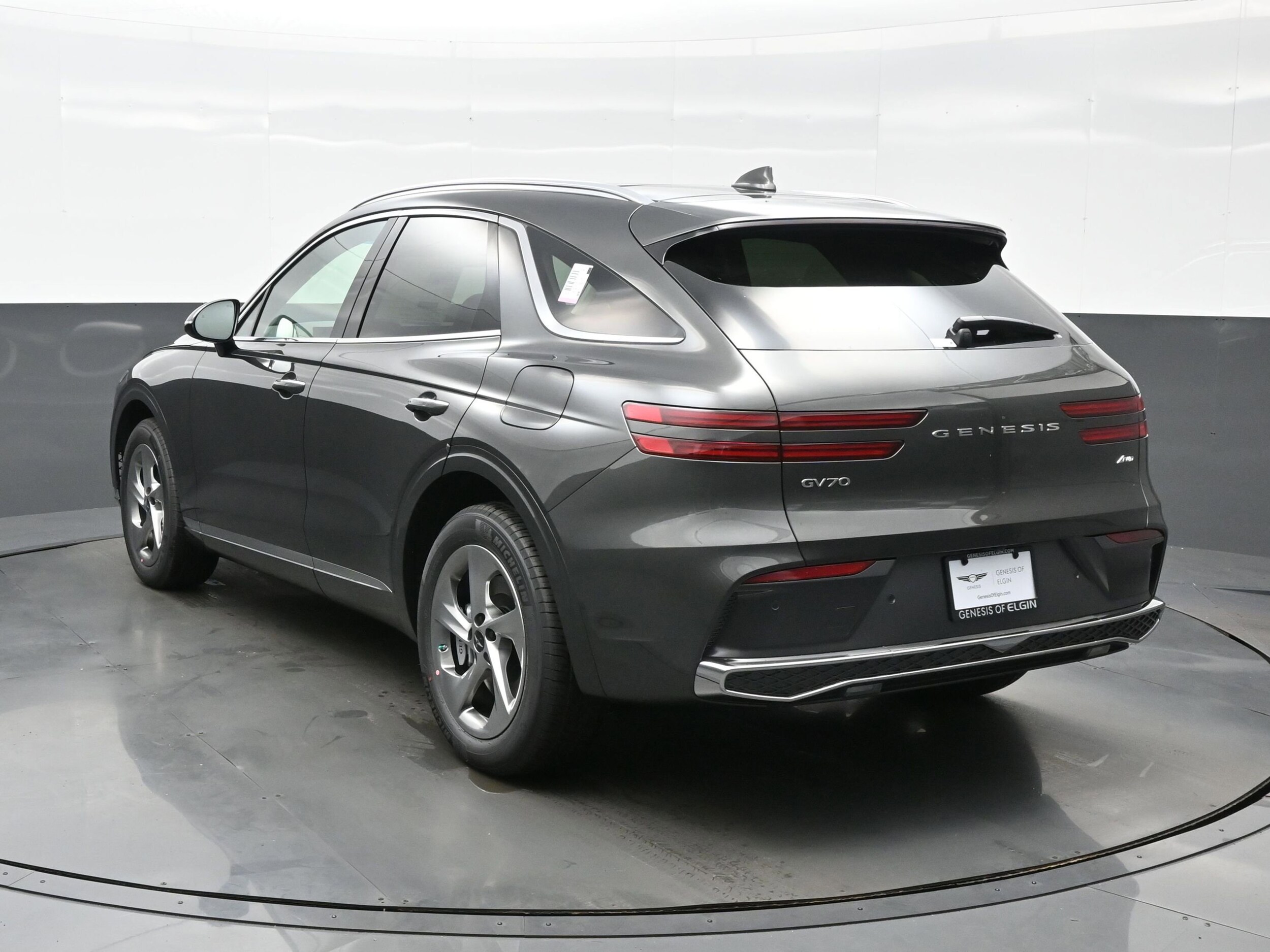 2026 Genesis GV70 2.5T Select photo 4