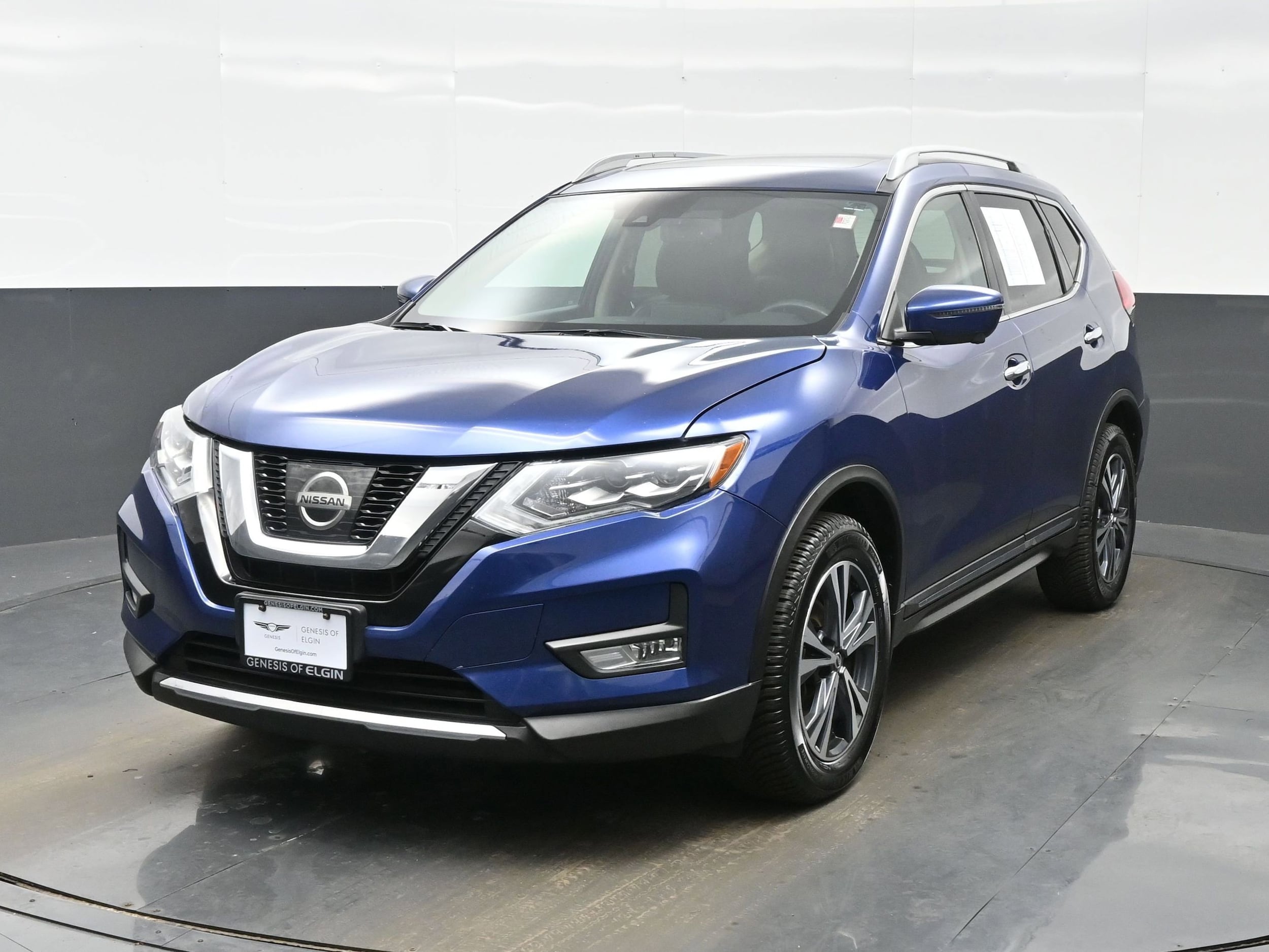 2017 Nissan Rogue SL's photo