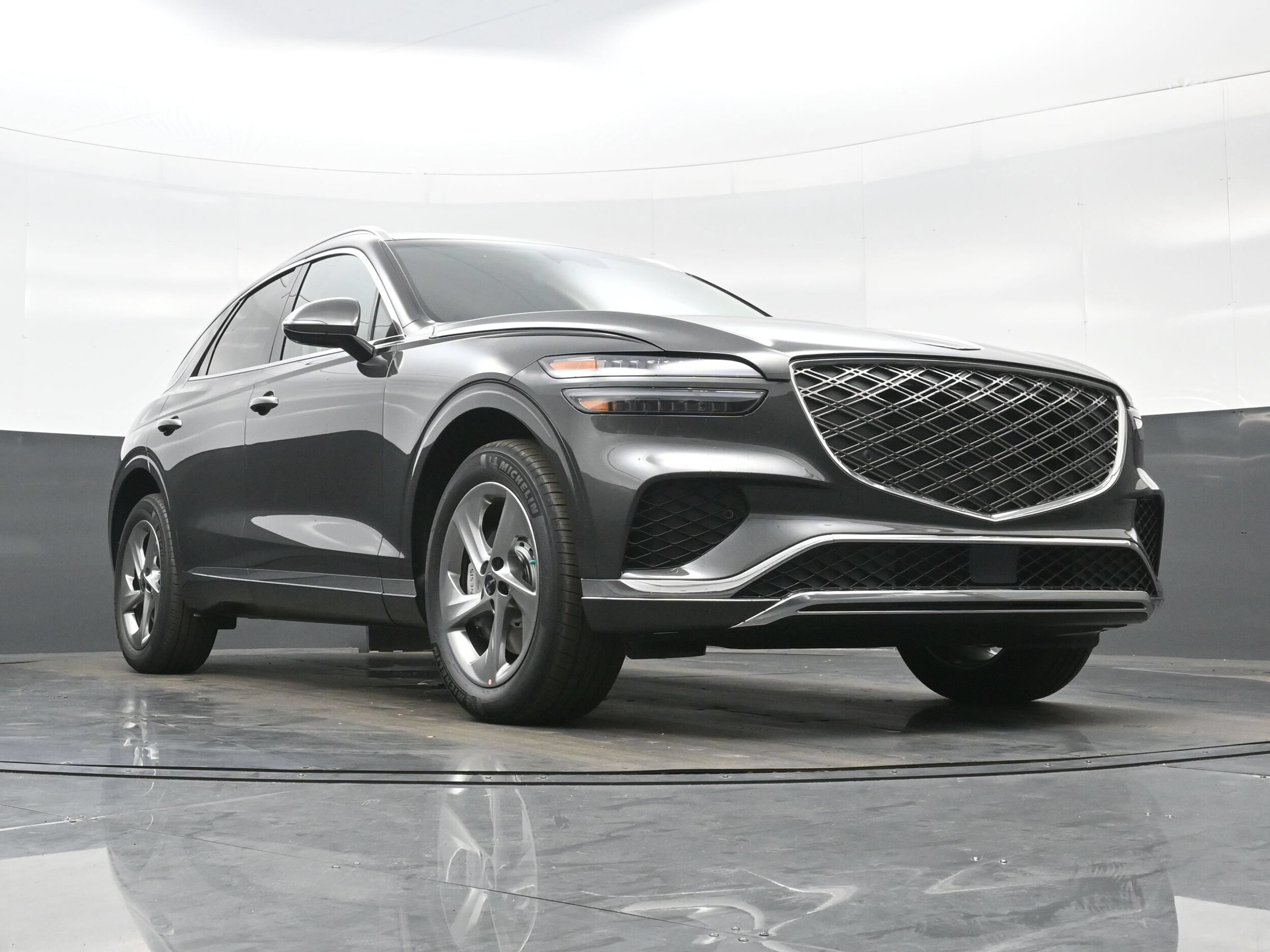 2026 GENESIS GV70 Standard - Photo 11