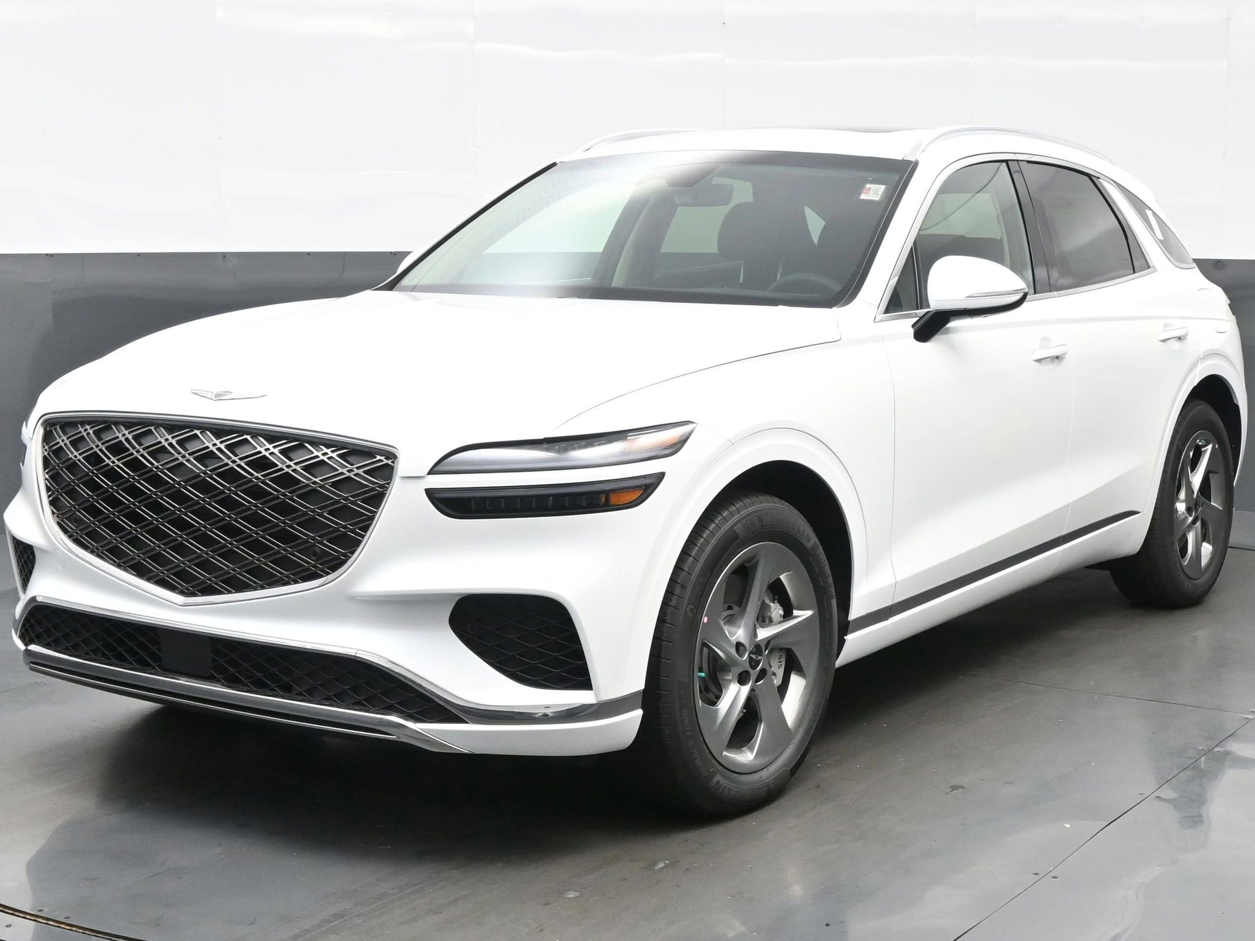 2026 GENESIS GV70 Select's photo