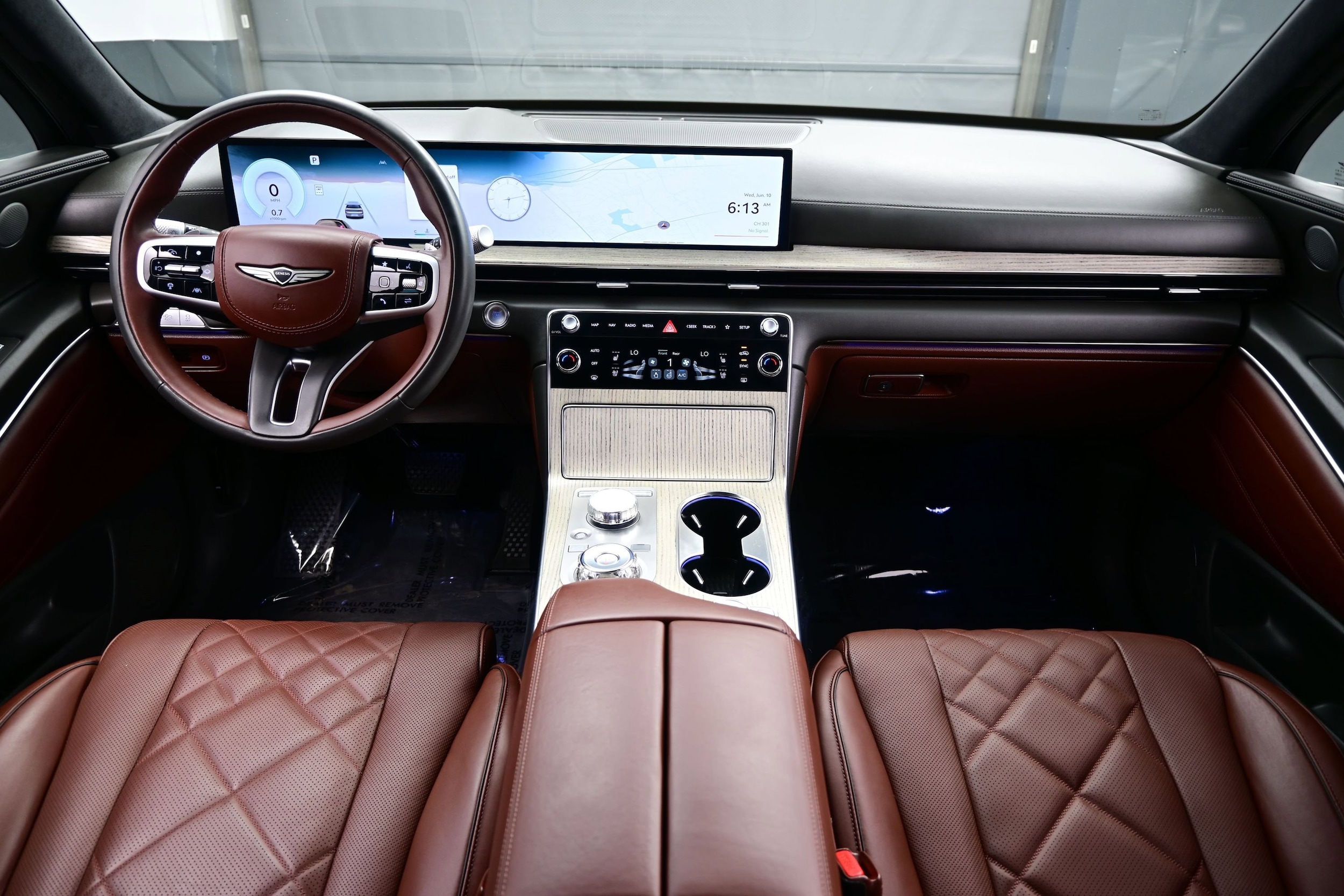 2025 GENESIS GV80 Prestige - Photo 17