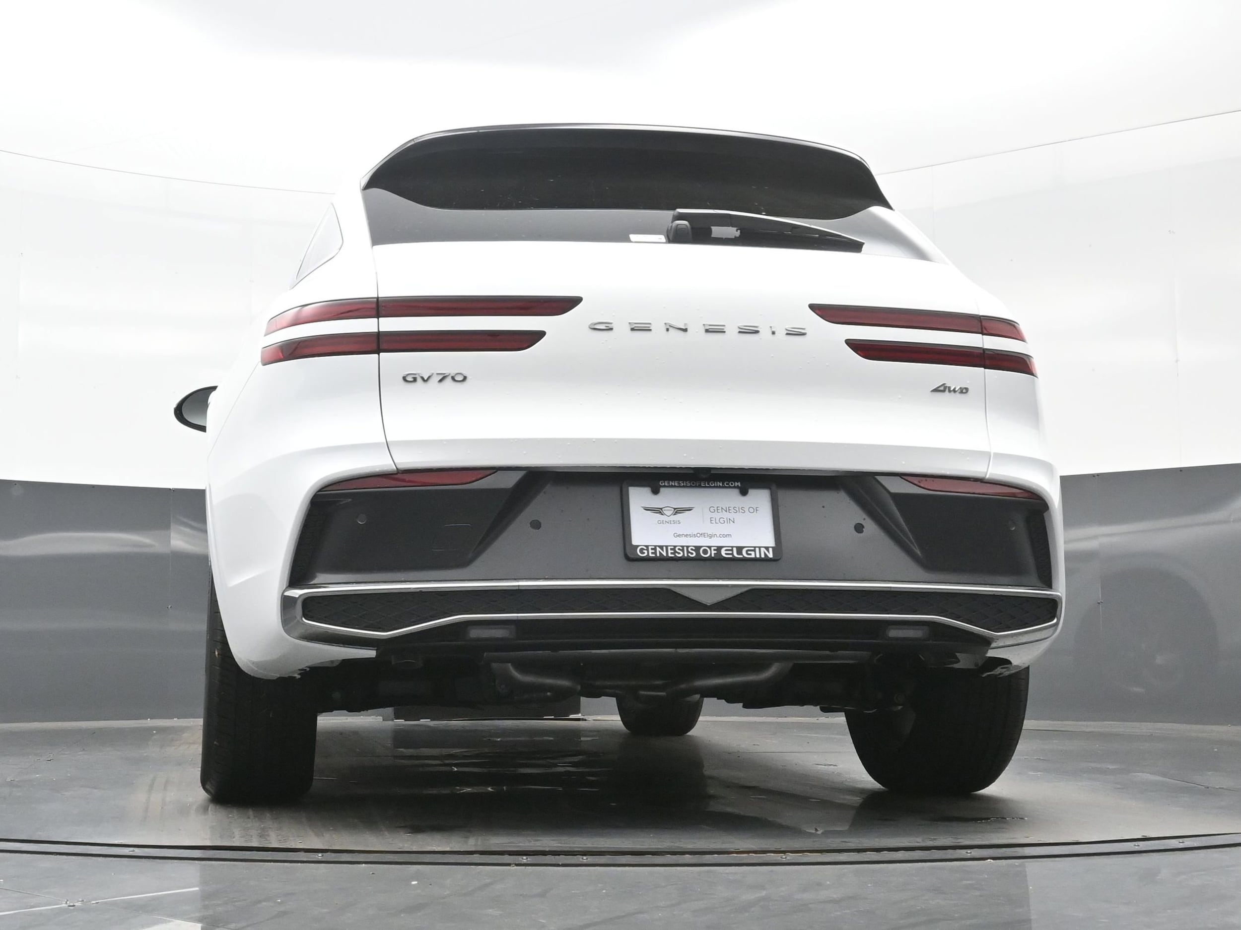 2026 GENESIS GV70 Standard - Photo 16