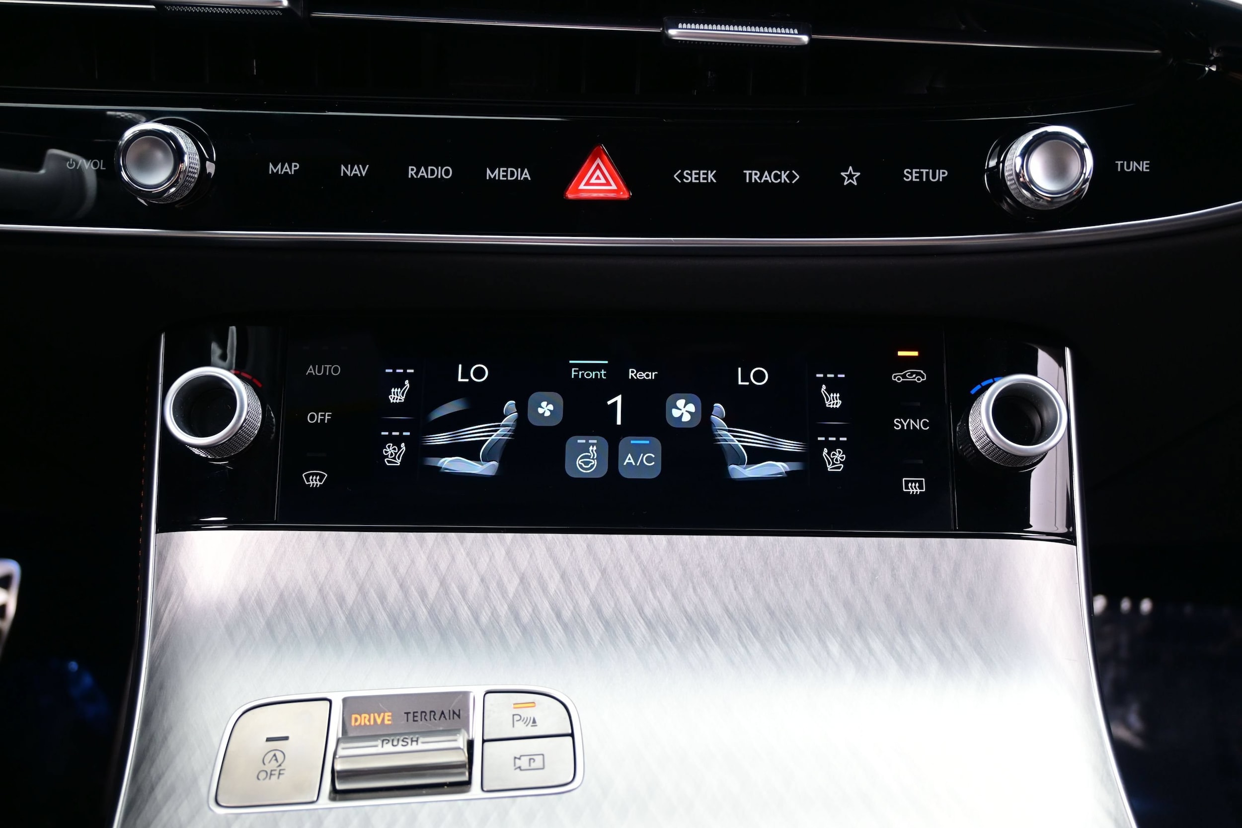 2026 GENESIS GV70 Sport Prestige - Photo 21
