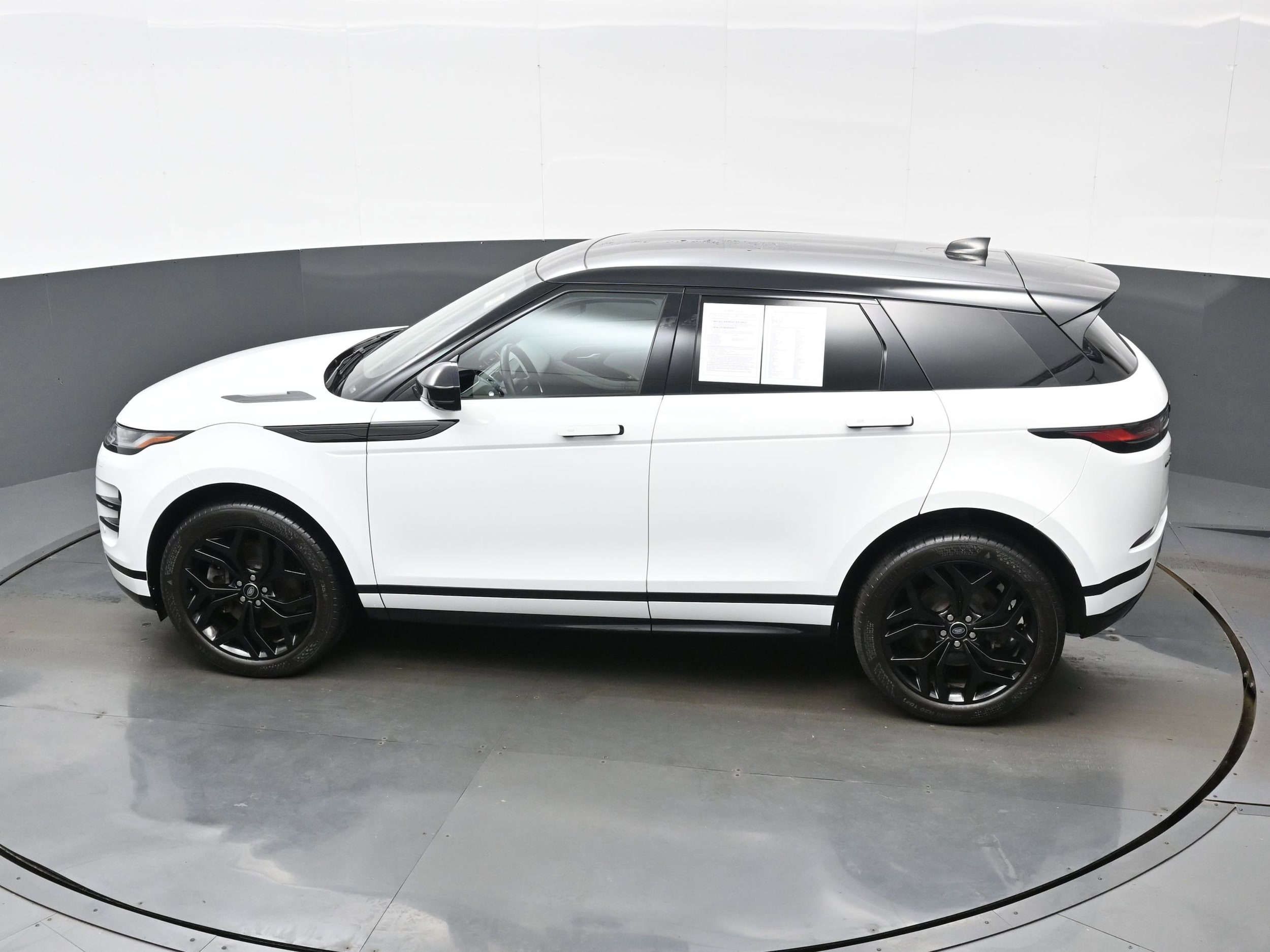 2023 Land Rover Range Rover Evoque S - Photo 38