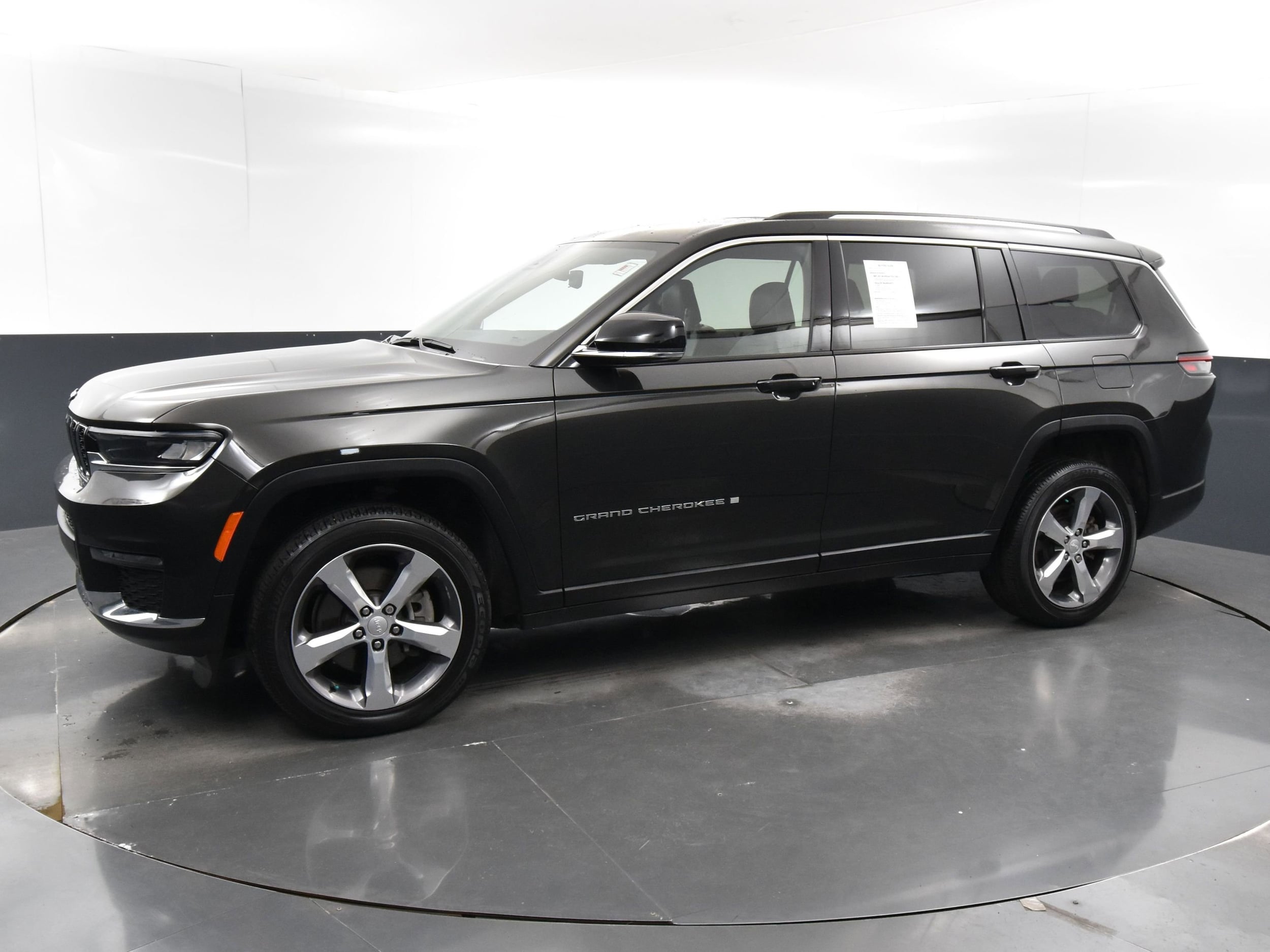 Used 2021 Jeep Grand Cherokee L Limited with VIN 1C4RJKBGXM8202376 for sale in Bartlett, IL