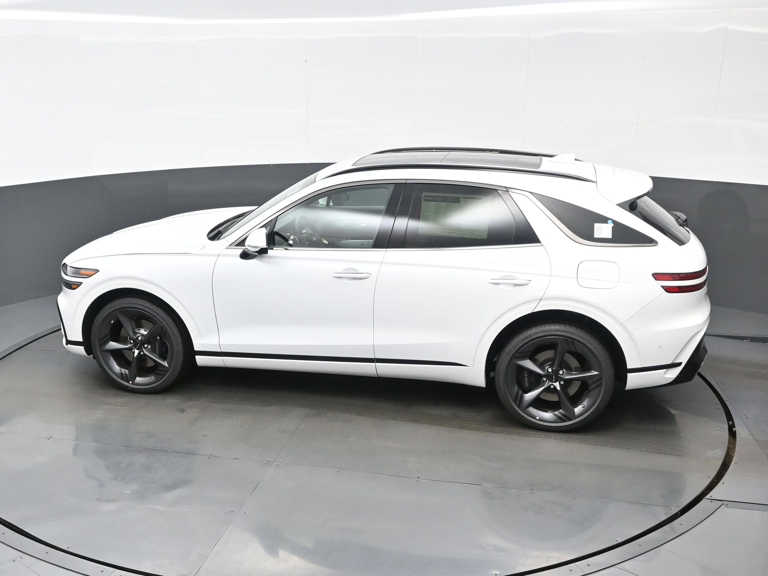 2026 GENESIS GV70 Sport Advanced - Photo 22